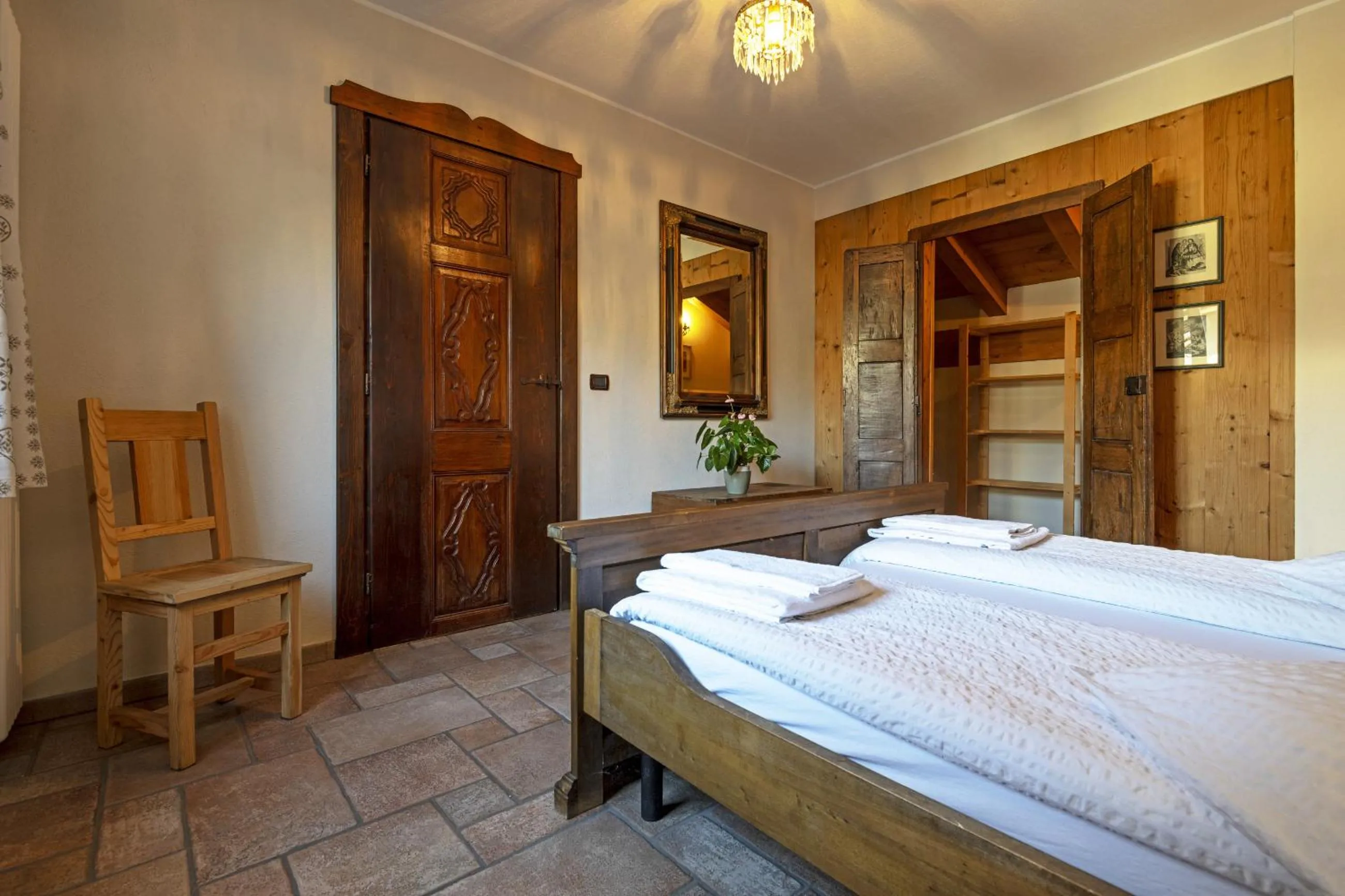 Bedroom, Bed in Au Petit Chevrot
