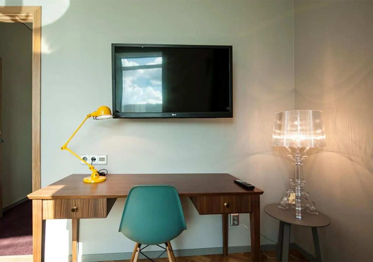 TV and multimedia in Apartments By Ligula, Hammarby Sjöstad