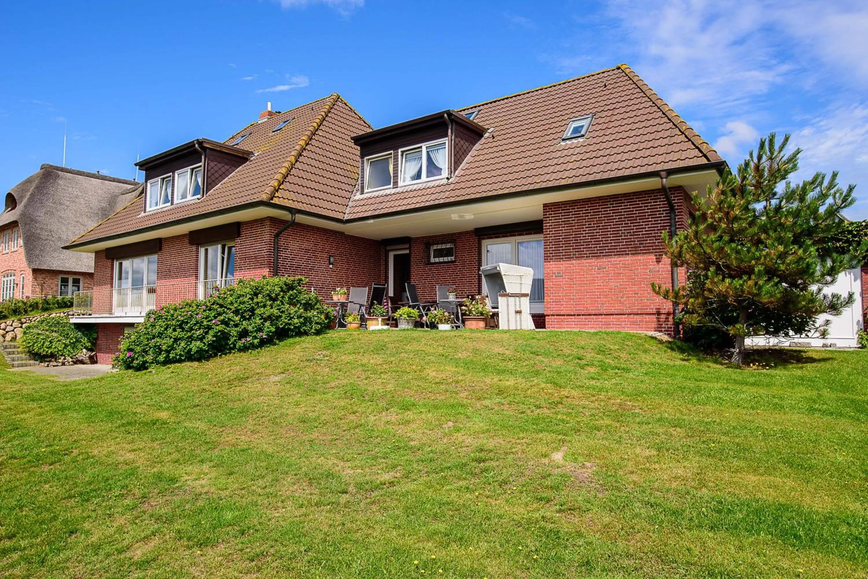 Property building in Pension Luuward 3 Sterne superior Hotel