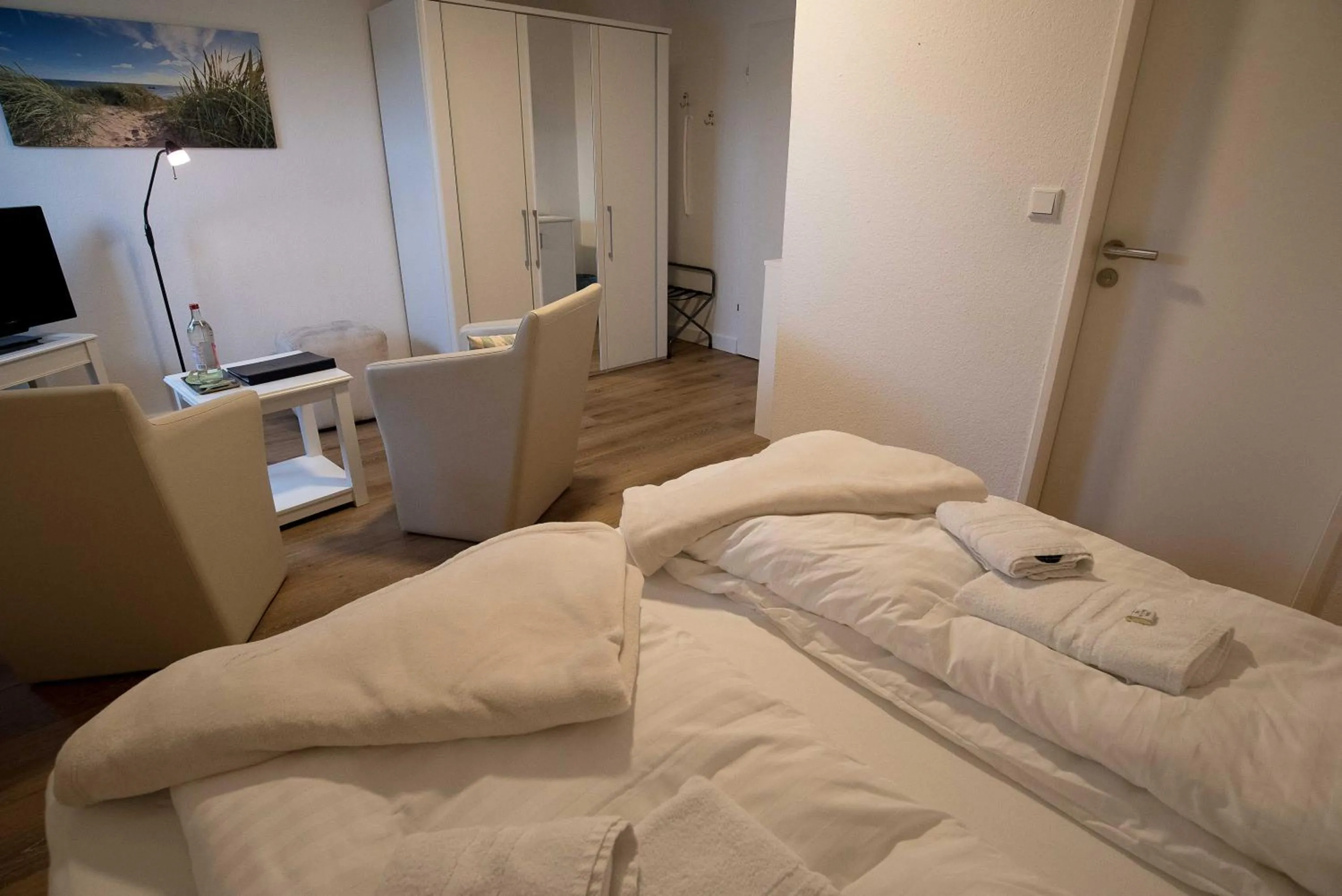 Bed in Pension Luuward 3 Sterne superior Hotel