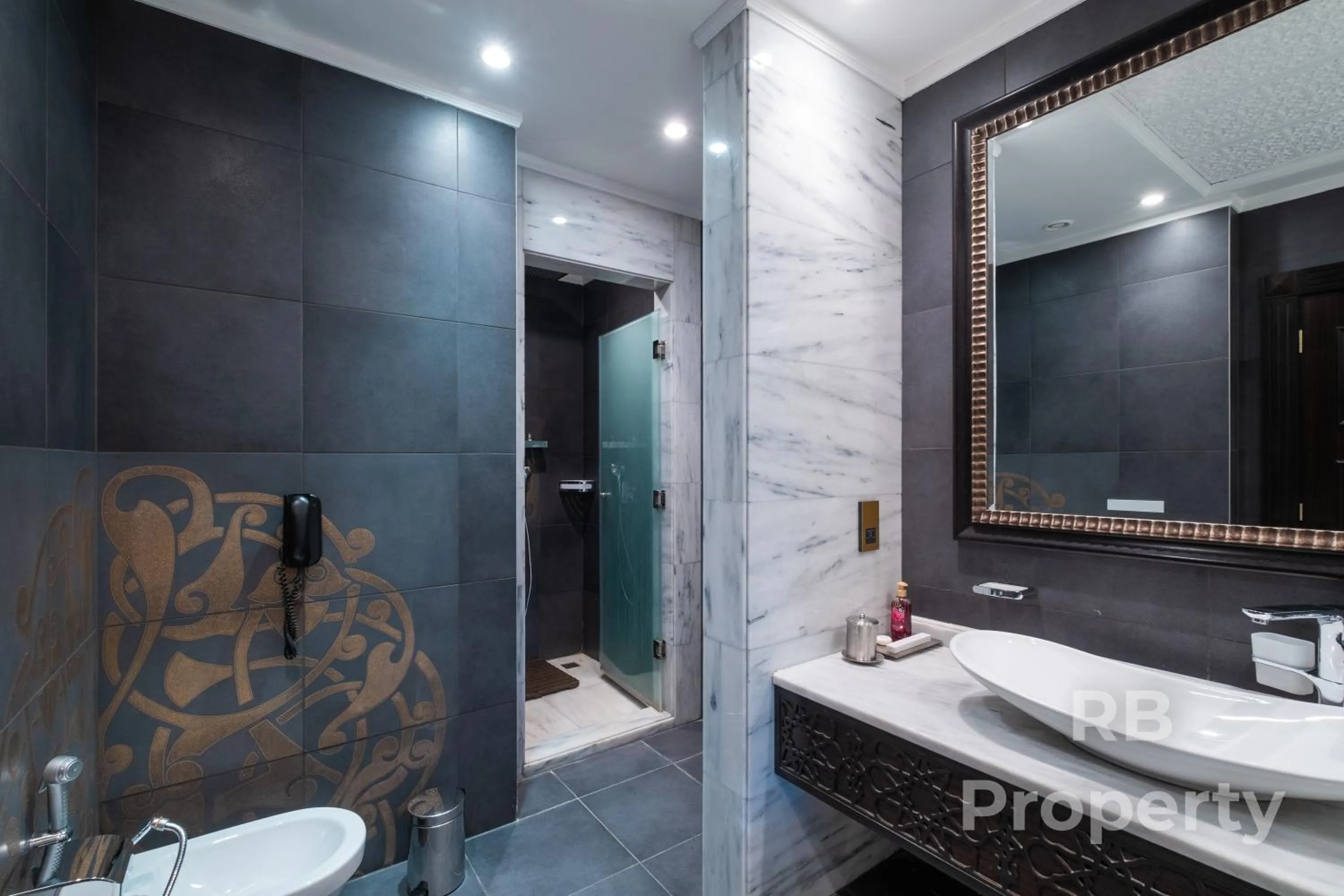 Shower in Zabeel Saray Royal Residences Lagoon Villa