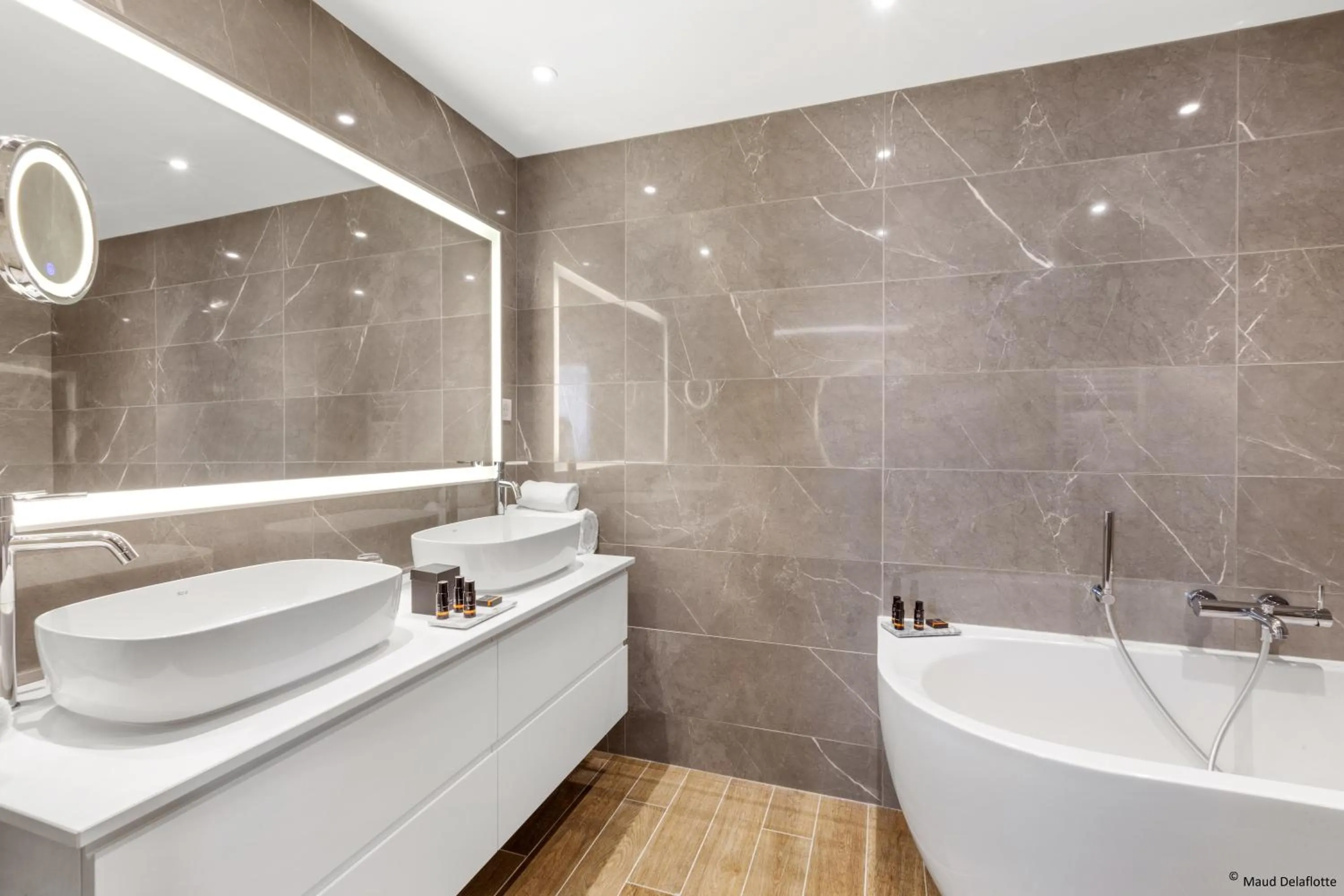 Bathroom in Aiden by Best Western T'aim Hotel & SPA