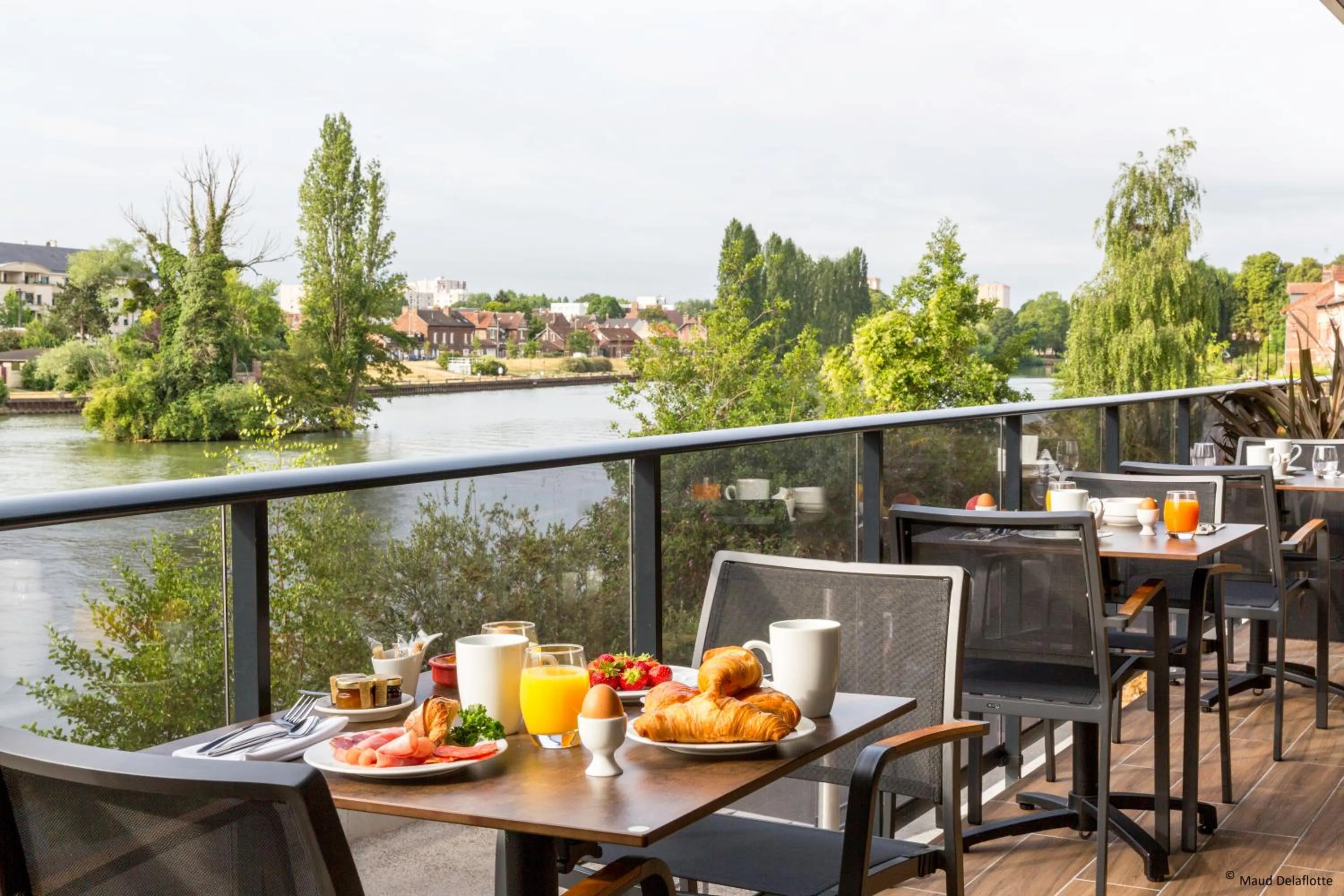 Balcony/Terrace in Aiden by Best Western T'aim Hotel & SPA