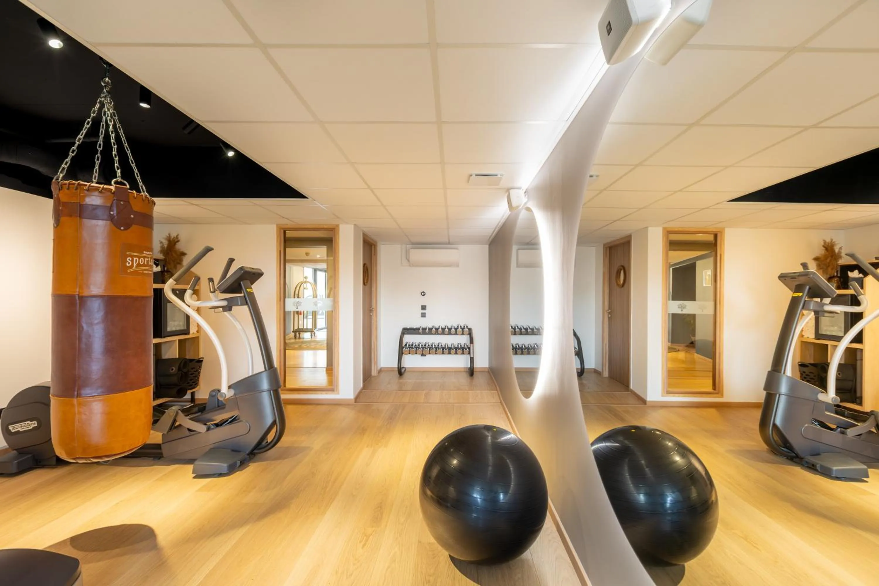Fitness centre/facilities in Aiden by Best Western T'aim Hotel & SPA
