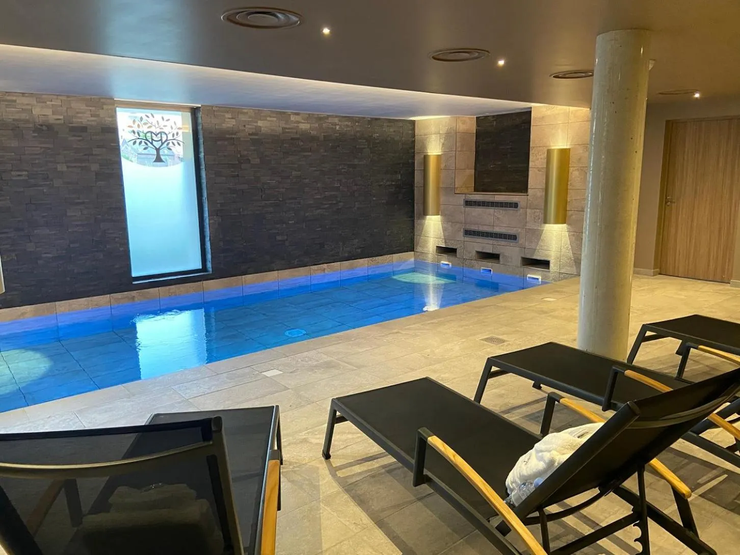 Steam room in Aiden by Best Western T'aim Hotel & SPA