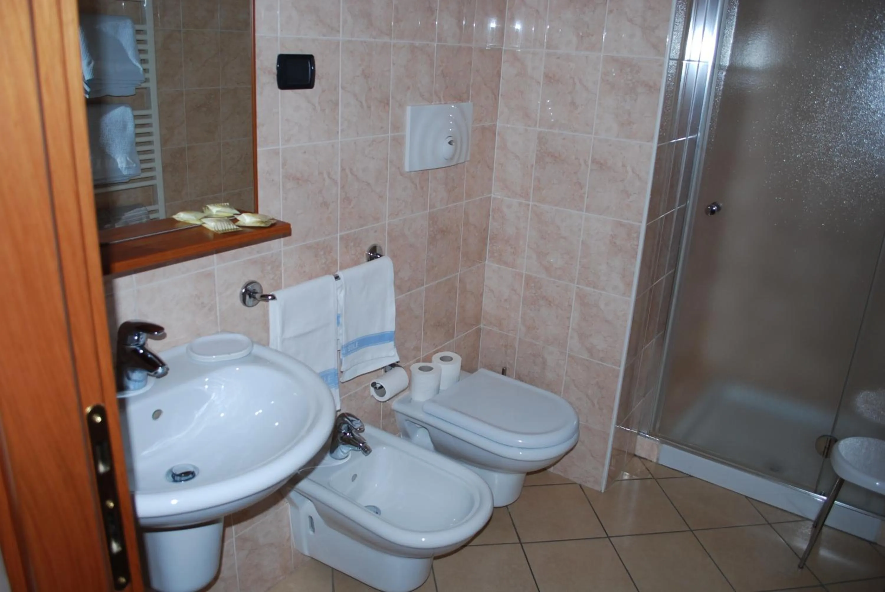 Bathroom in Albergo Sole