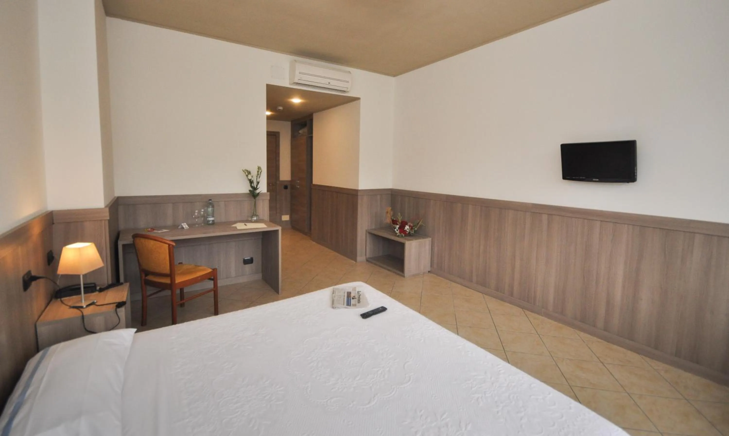 Photo of the whole room, Bed in Albergo Sole