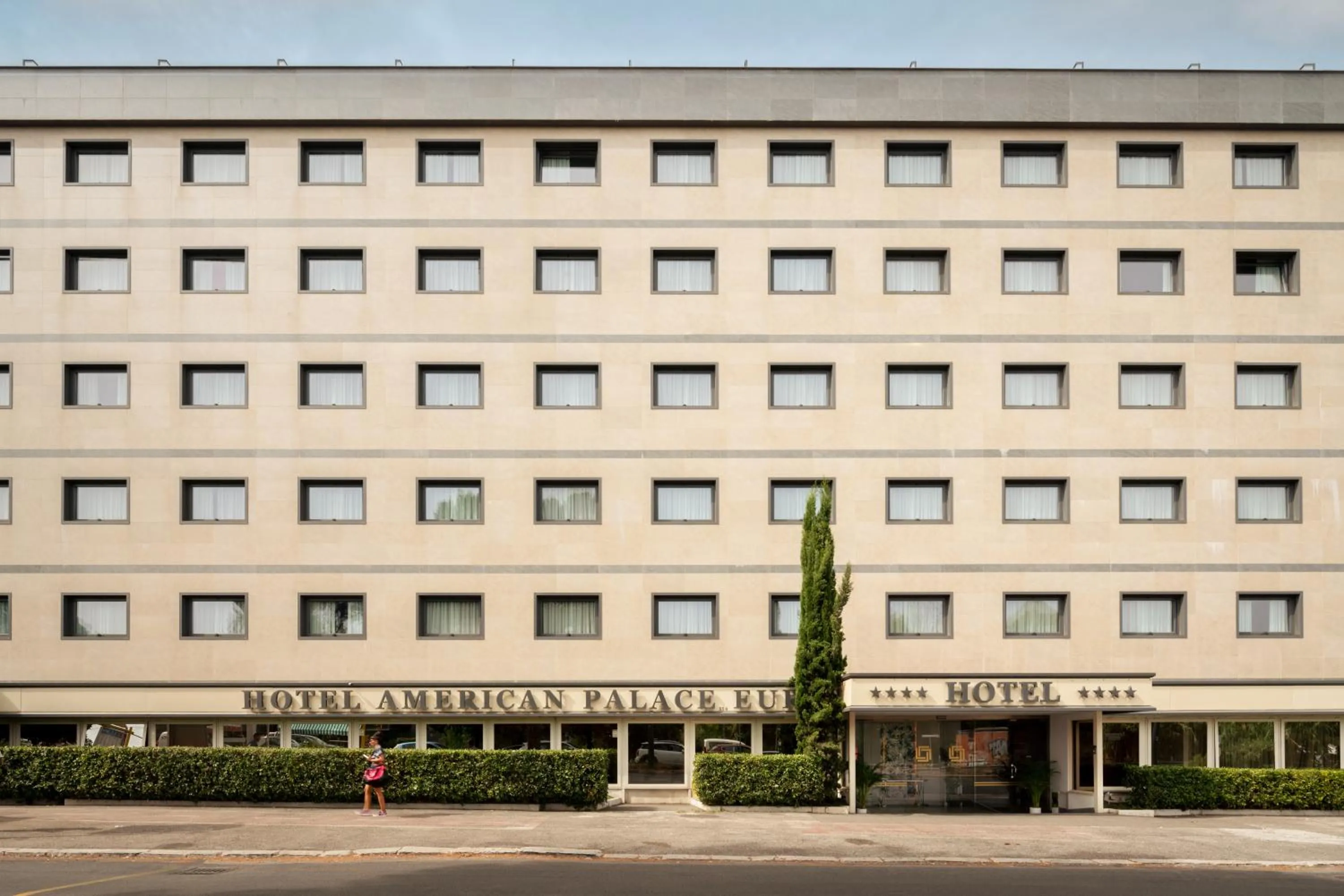 Property building in Hotel American Palace Eur