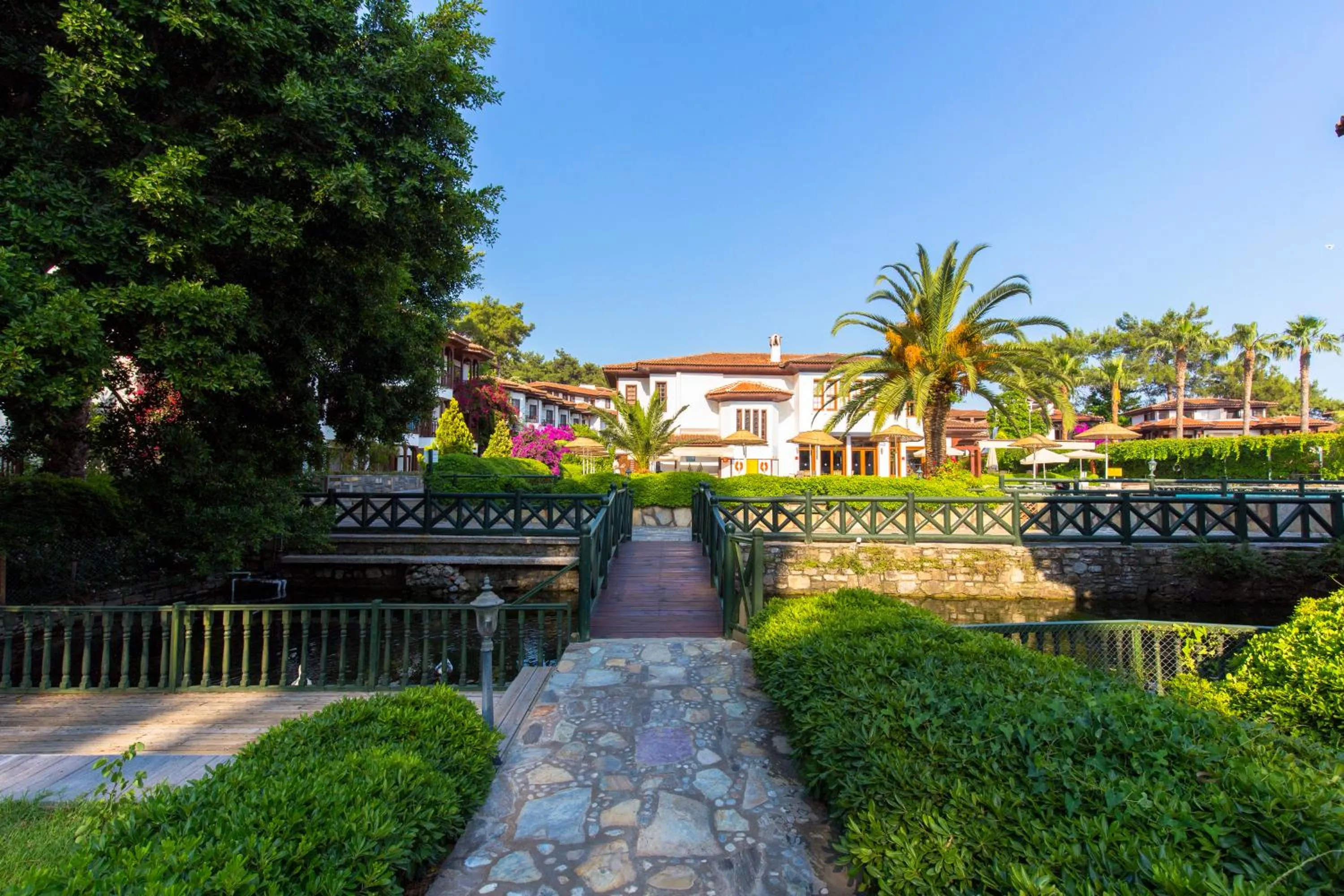 Garden in Yucelen Hotel