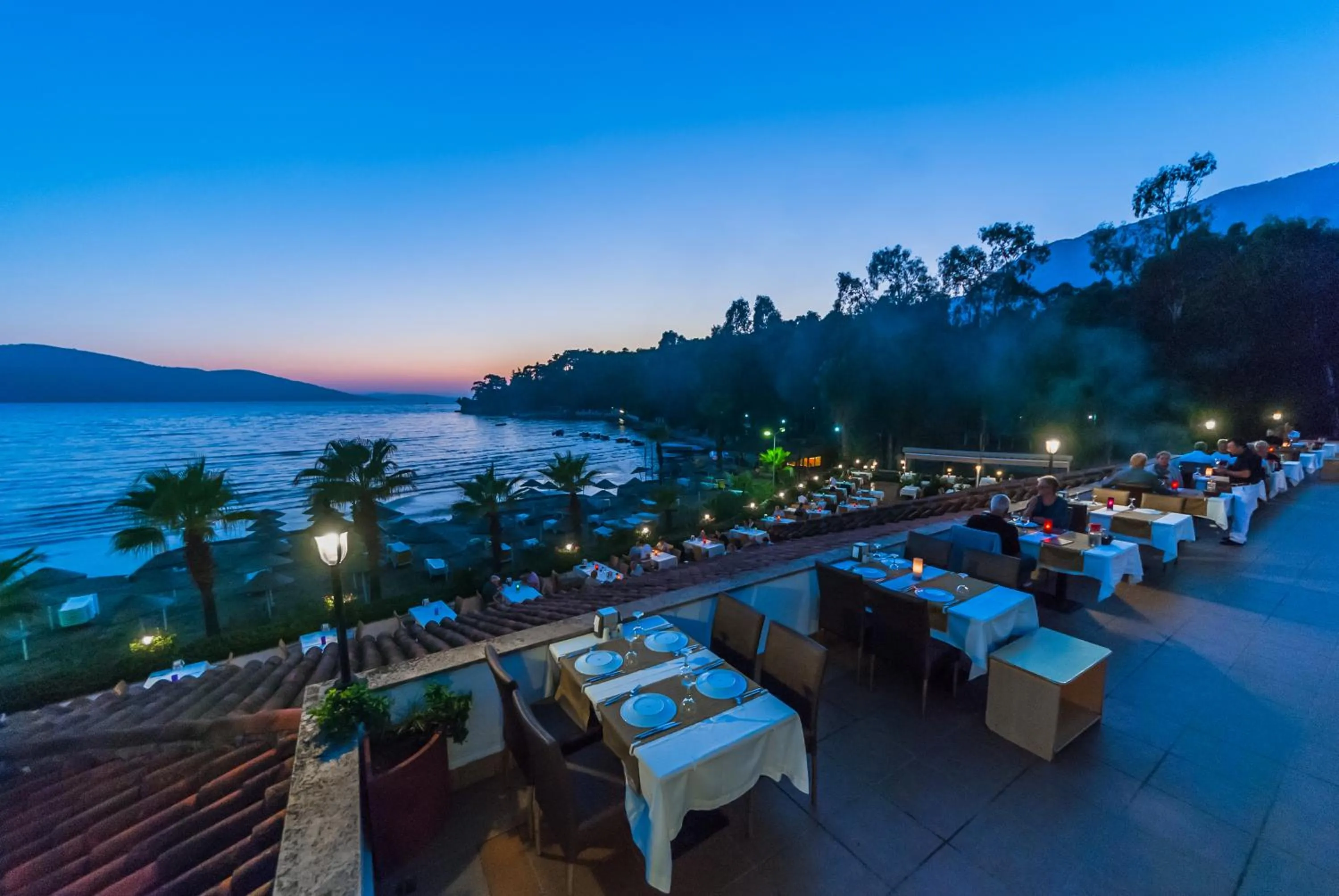 Restaurant/places to eat in Yucelen Hotel