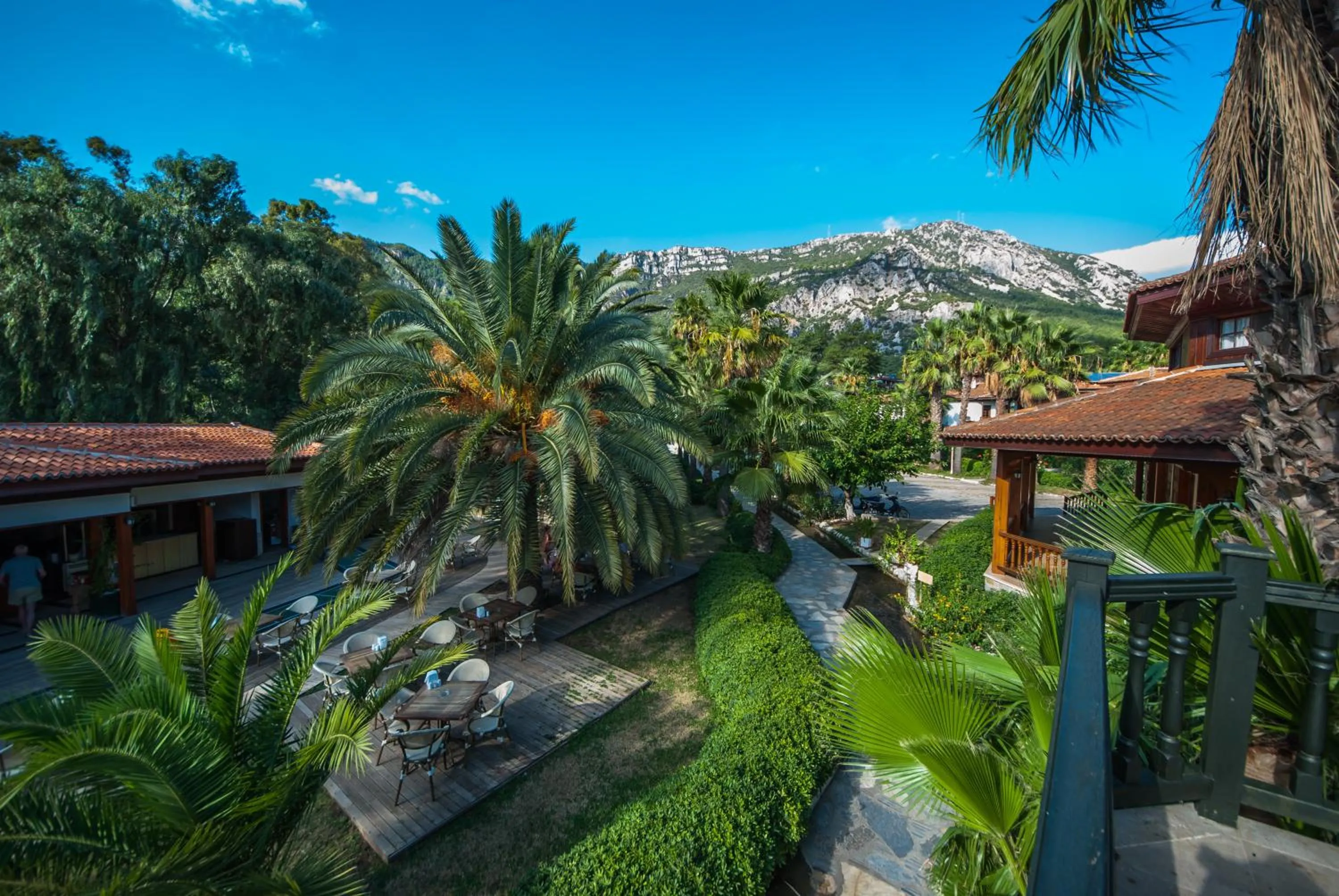 Garden in Yucelen Hotel