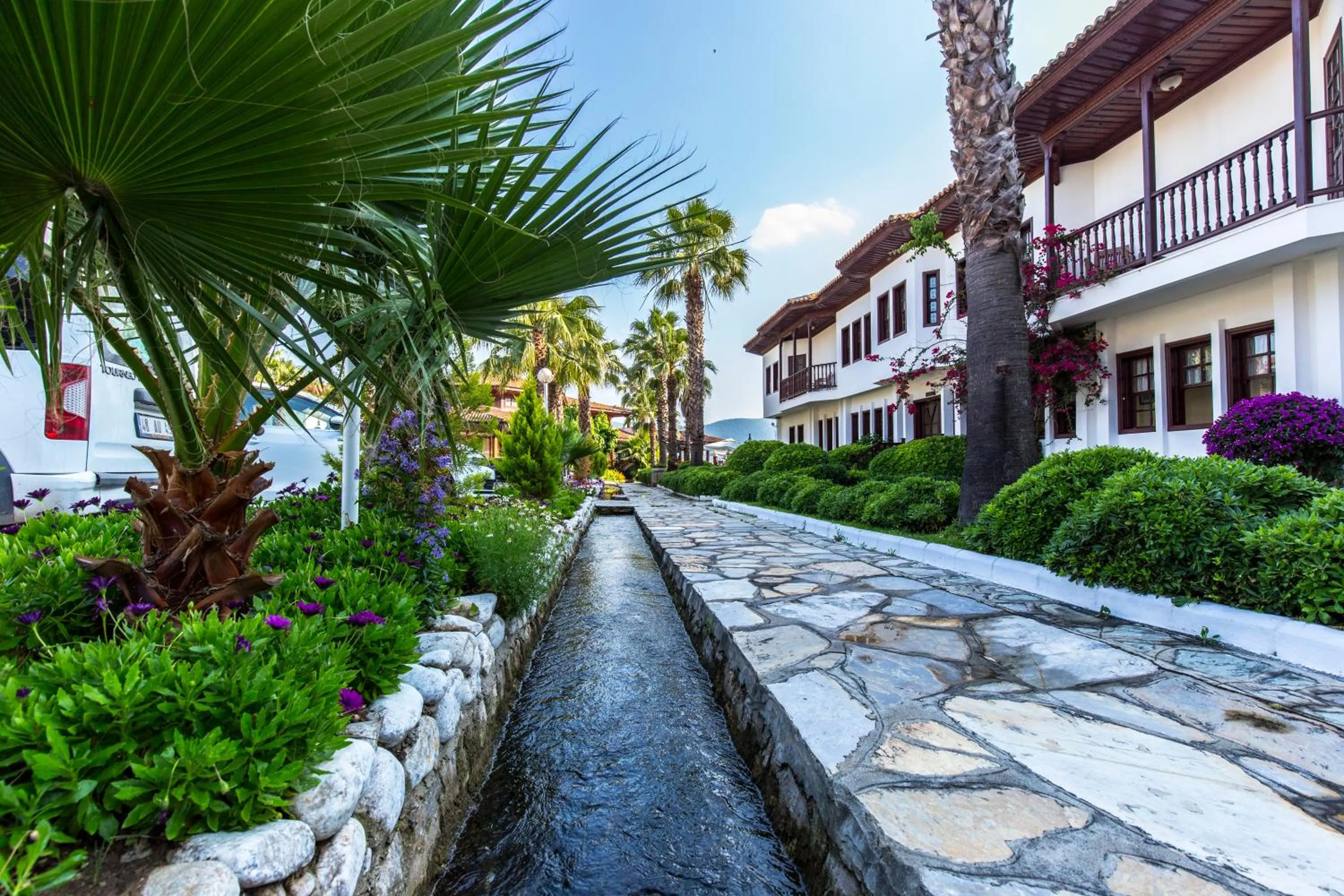 Day in Yucelen Hotel