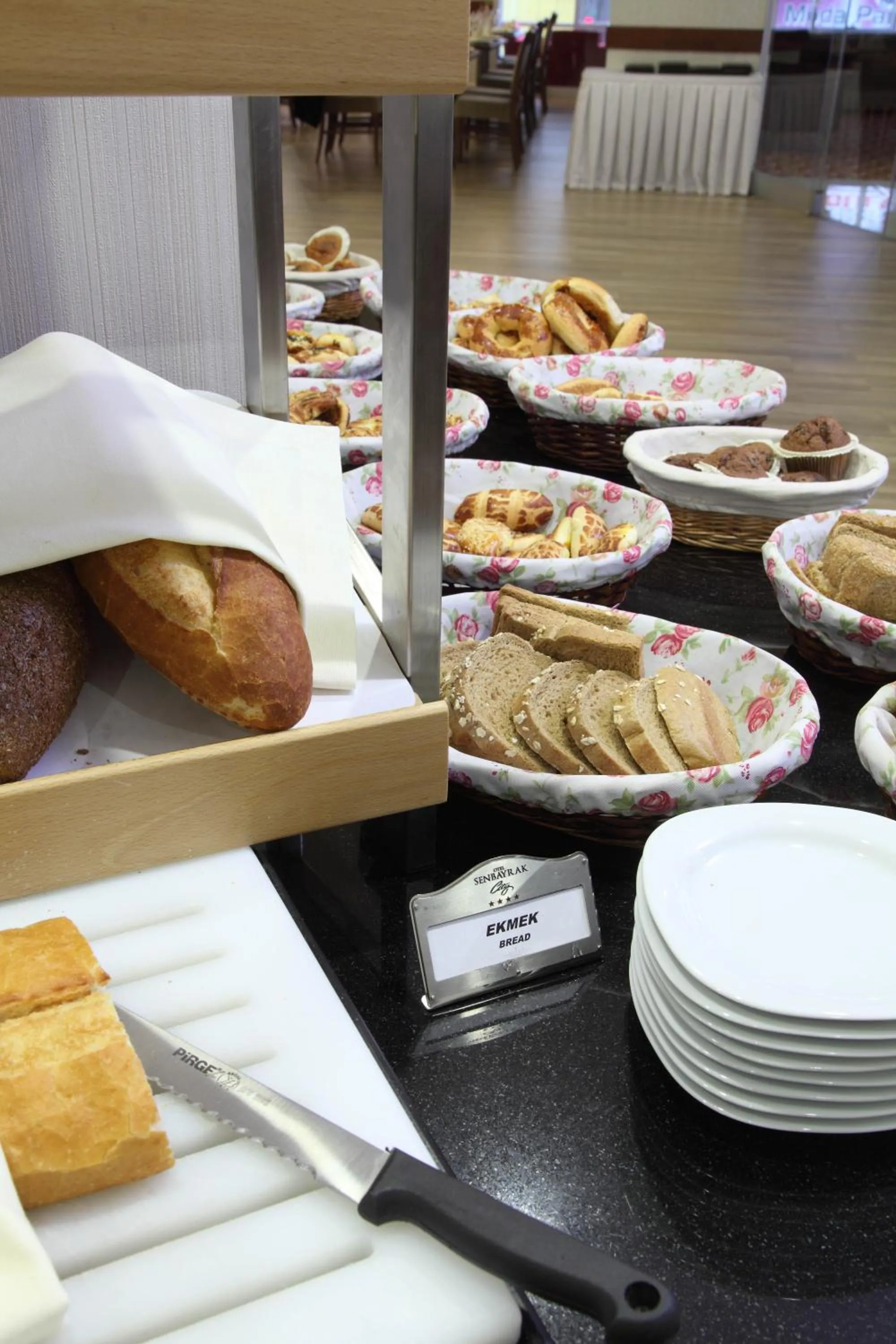 Food and drinks in Hotel Senbayrak City