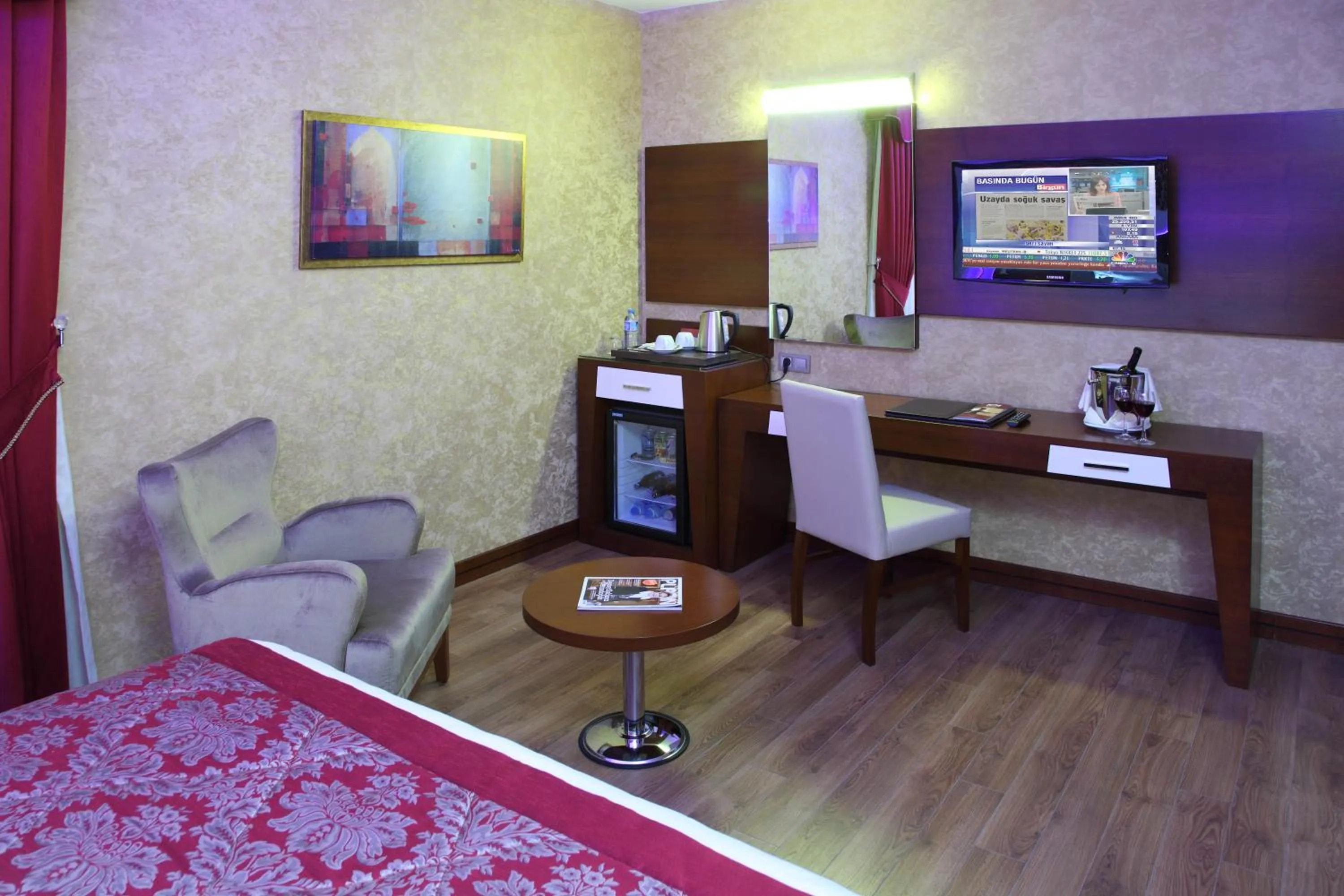 TV and multimedia, Bed in Hotel Senbayrak City