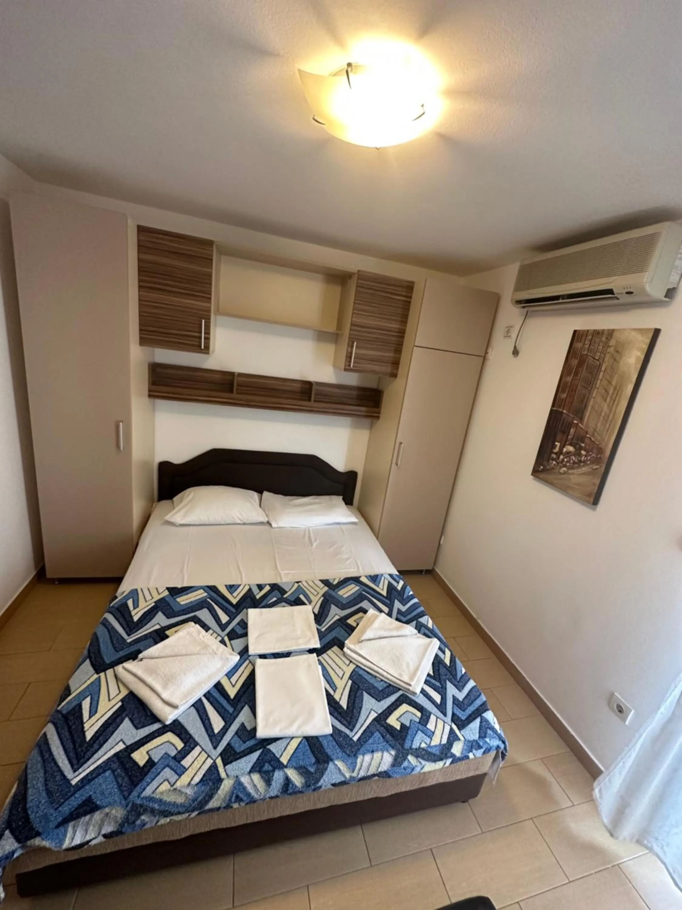 Bedroom, Bed in Azzuro apartments Budva