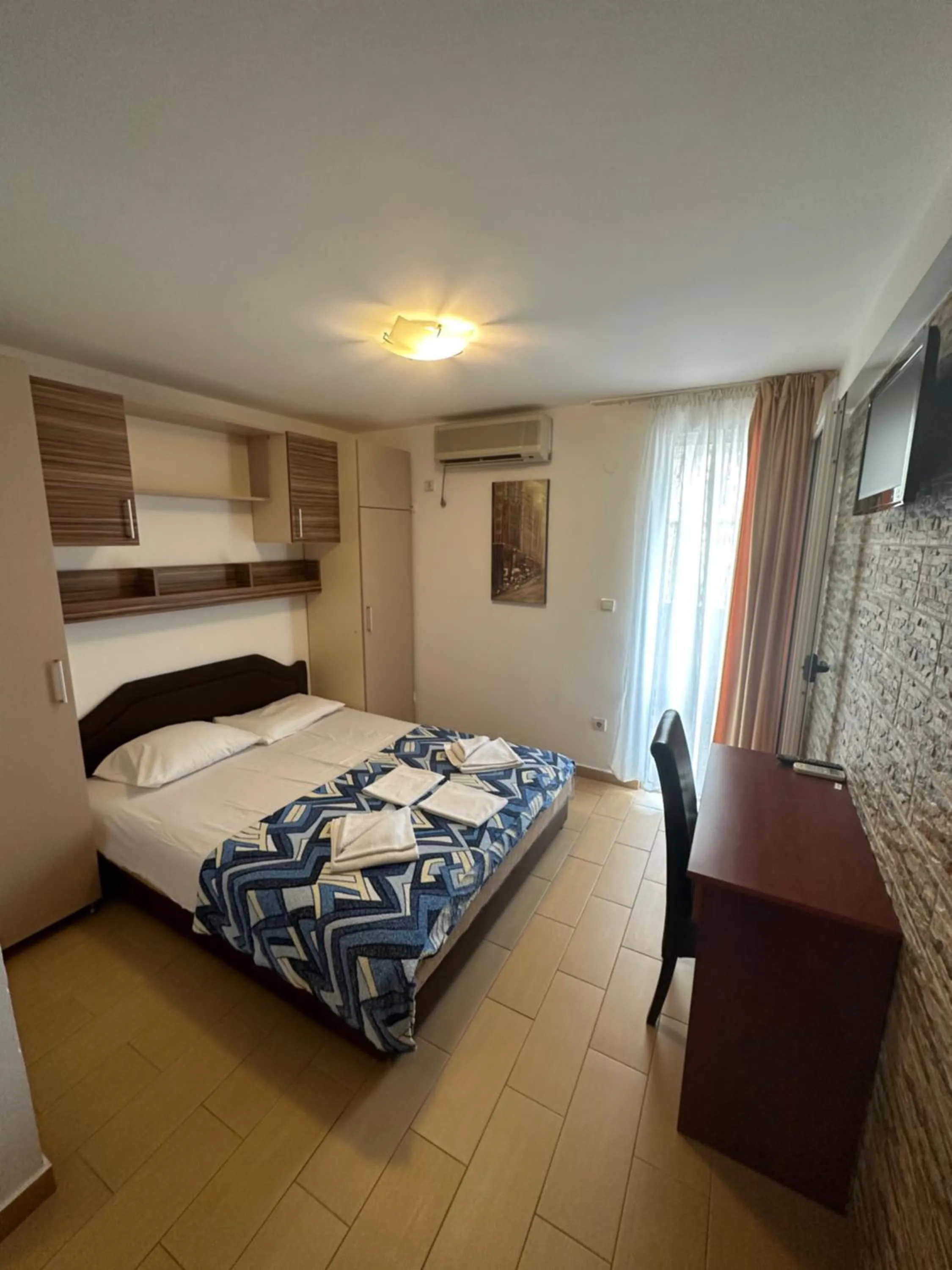 Bedroom, Bed in Azzuro apartments Budva