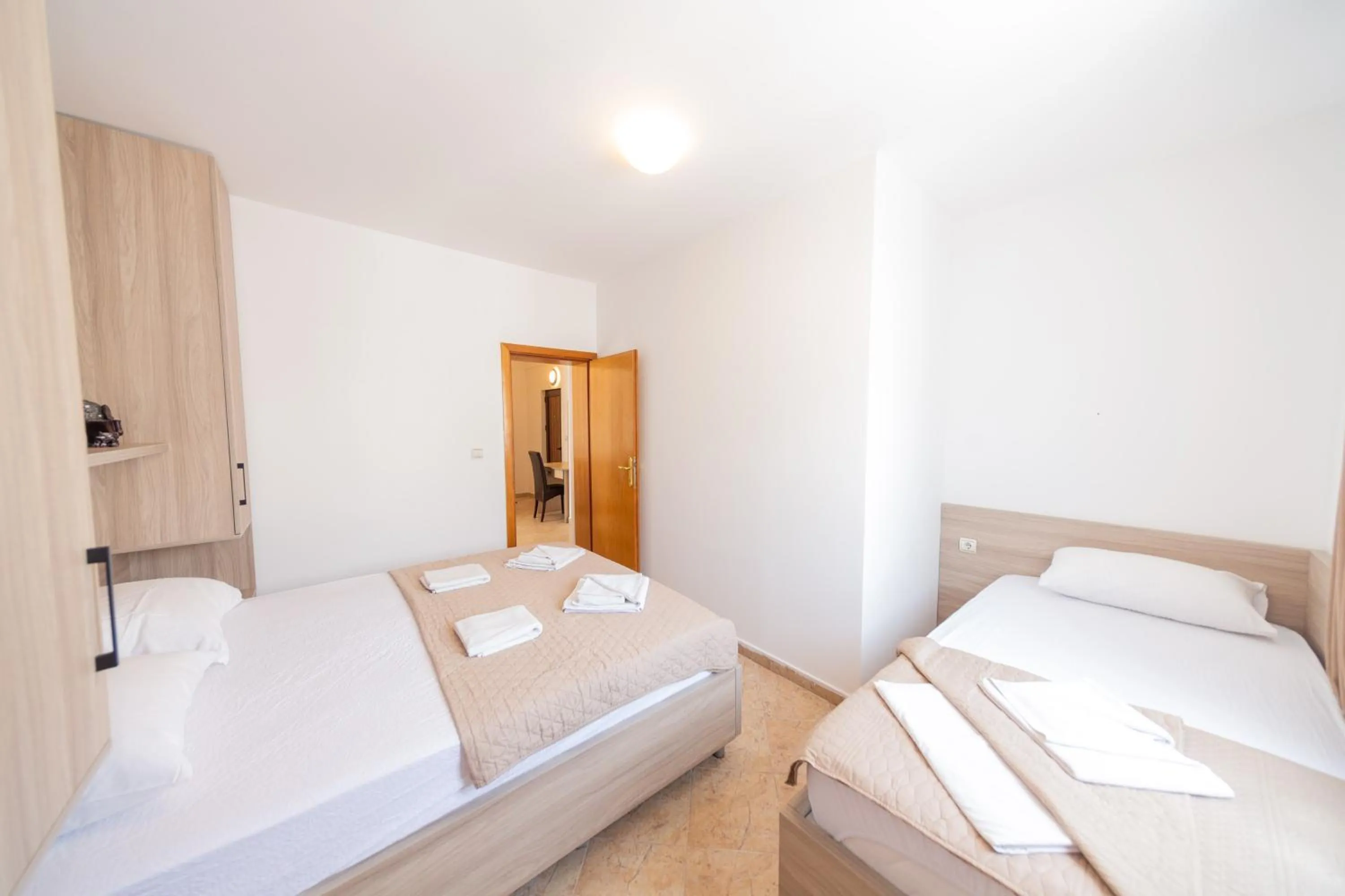 Bedroom, Bed in Azzuro apartments Budva