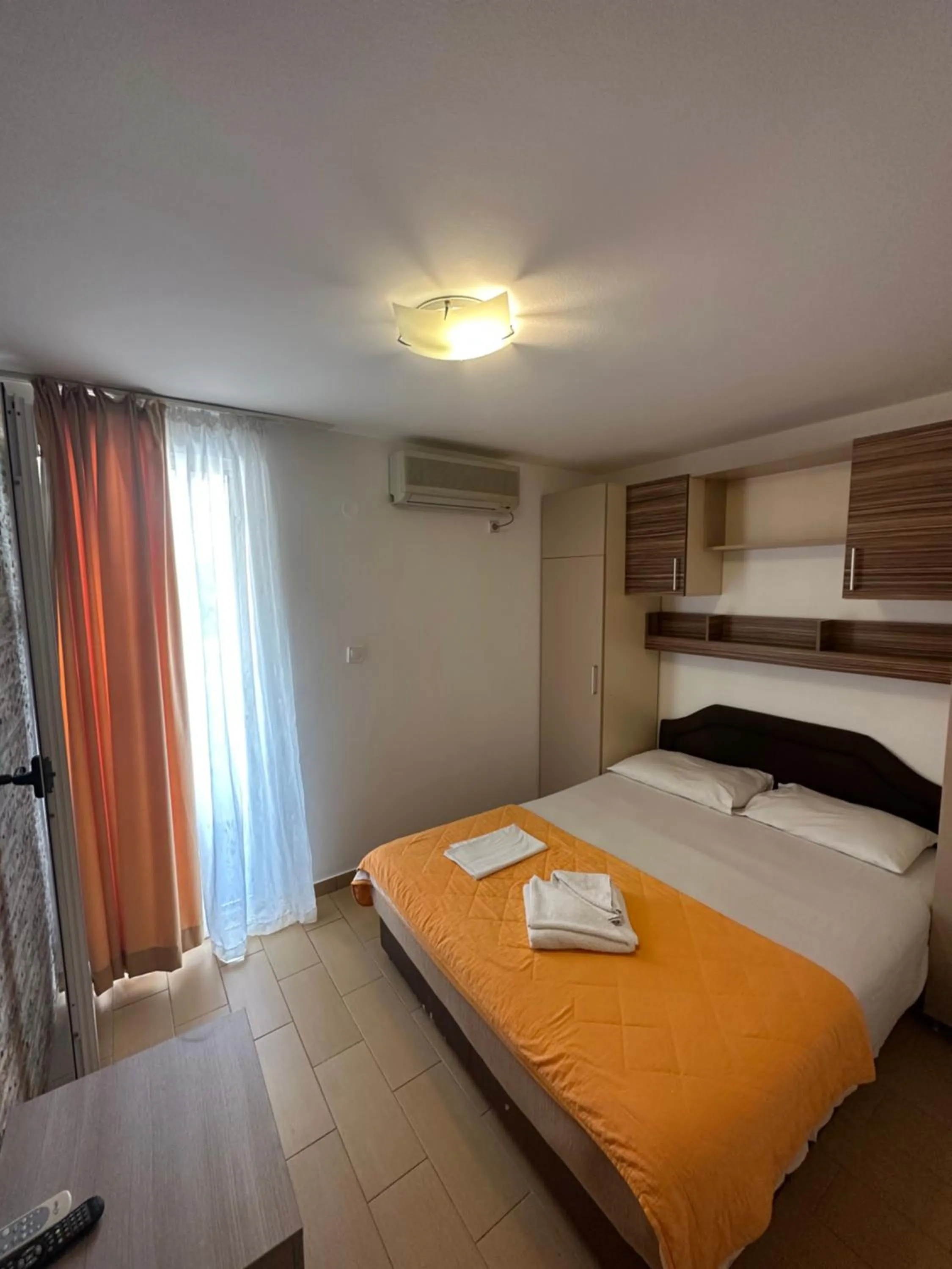 Bedroom, Bed in Azzuro apartments Budva