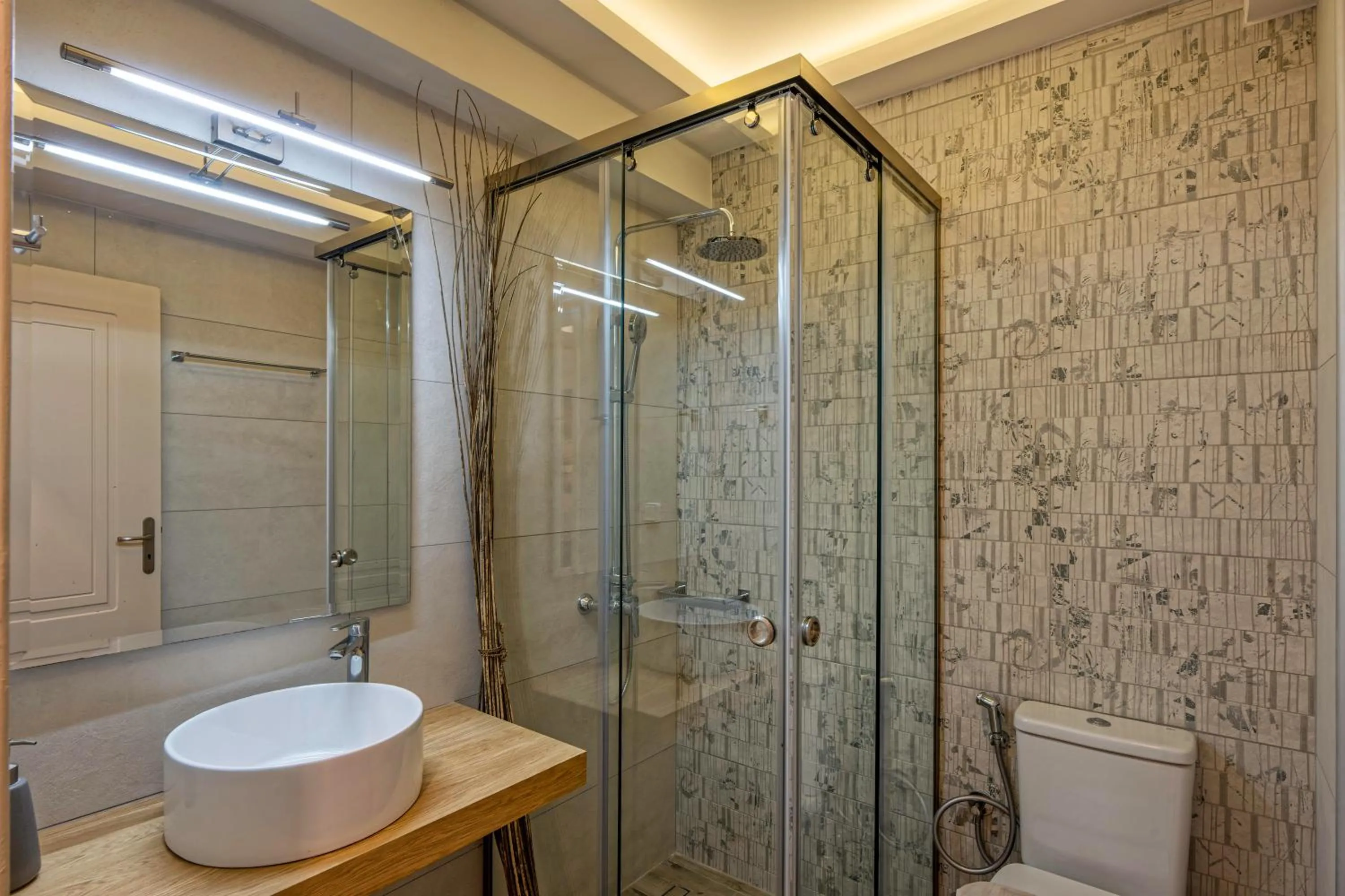 Aneria Suites