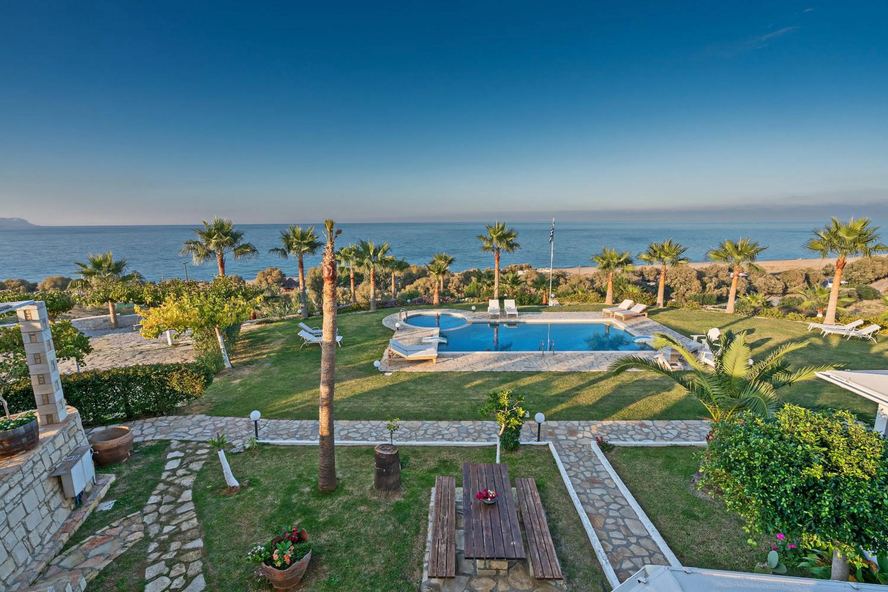 Aneria Suites