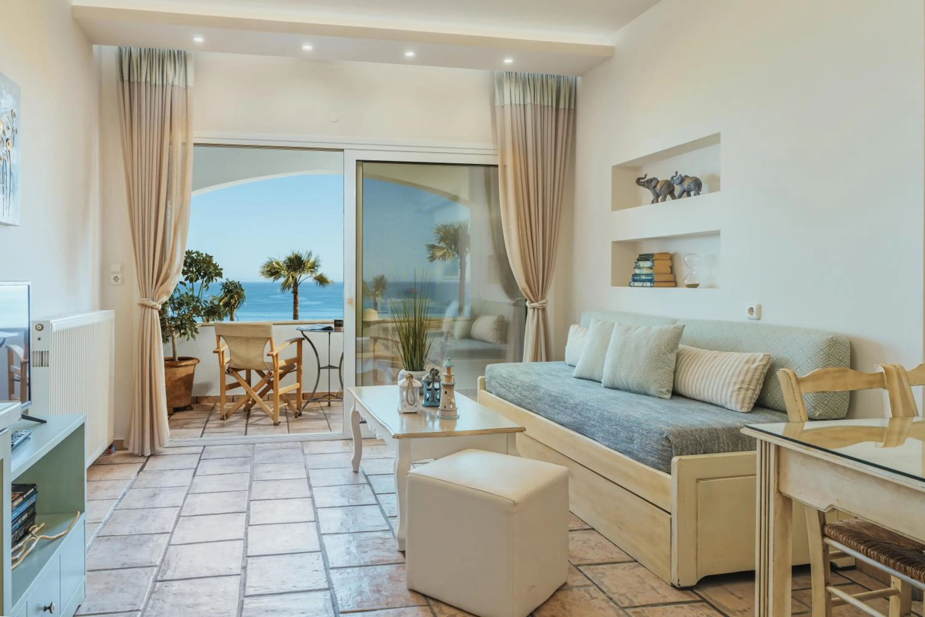 Aneria Suites