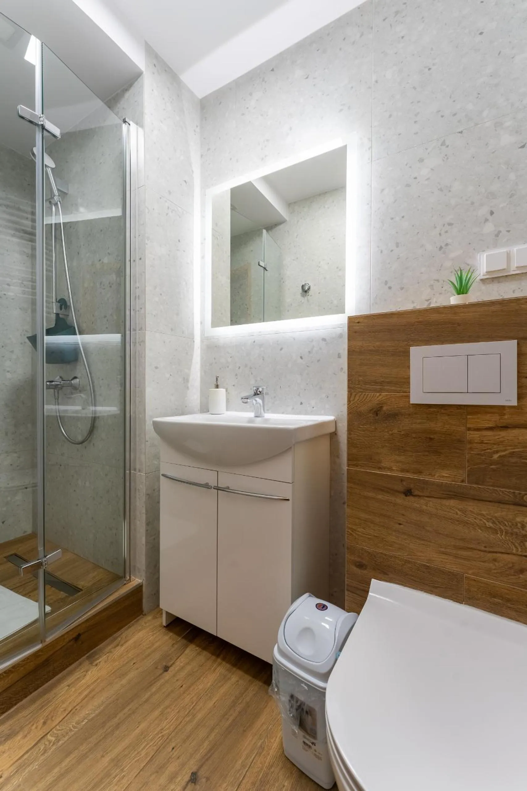 Shower in Willa Sonata - Apartamenty & Balia - Szklarska Poręba