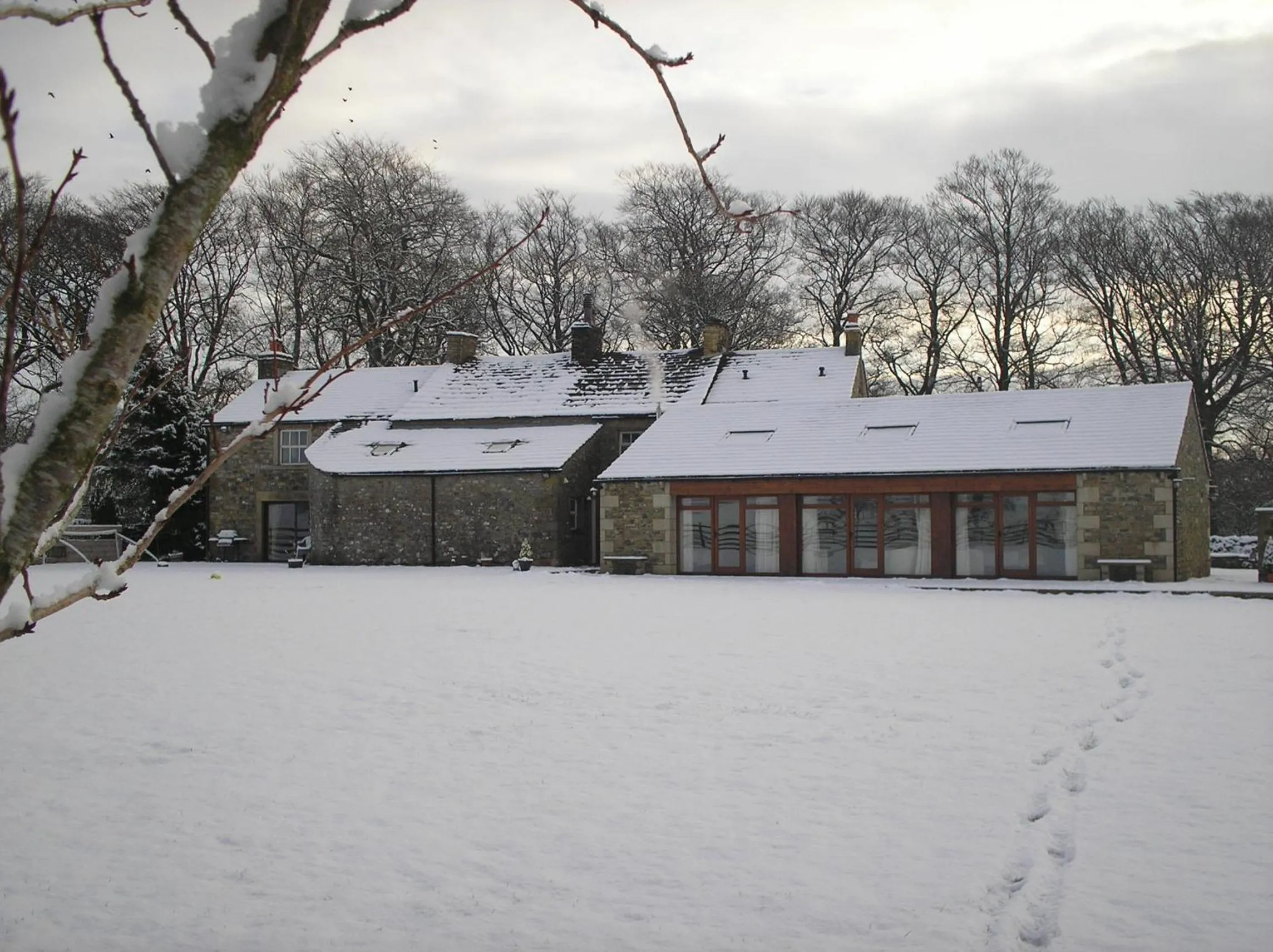 Property building in Green Grove Country House
