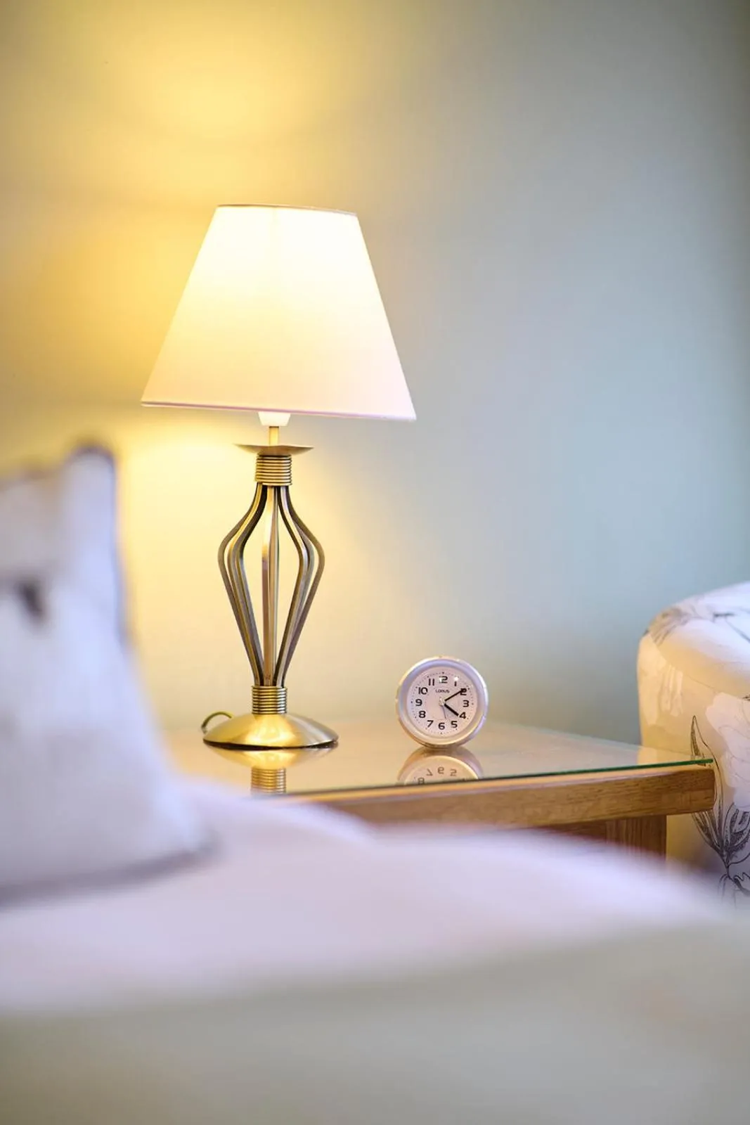 Bedroom, Bed in Green Grove Country House