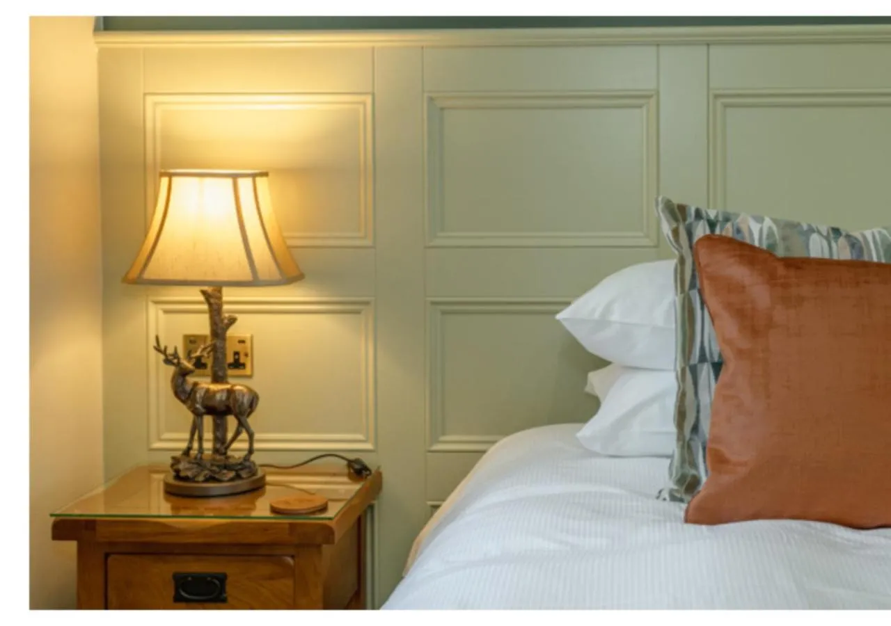 Bed in Green Grove Country House