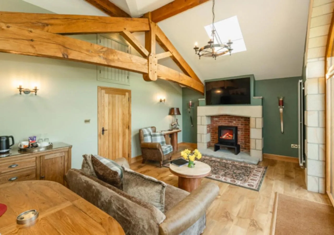 Spring in Green Grove Country House