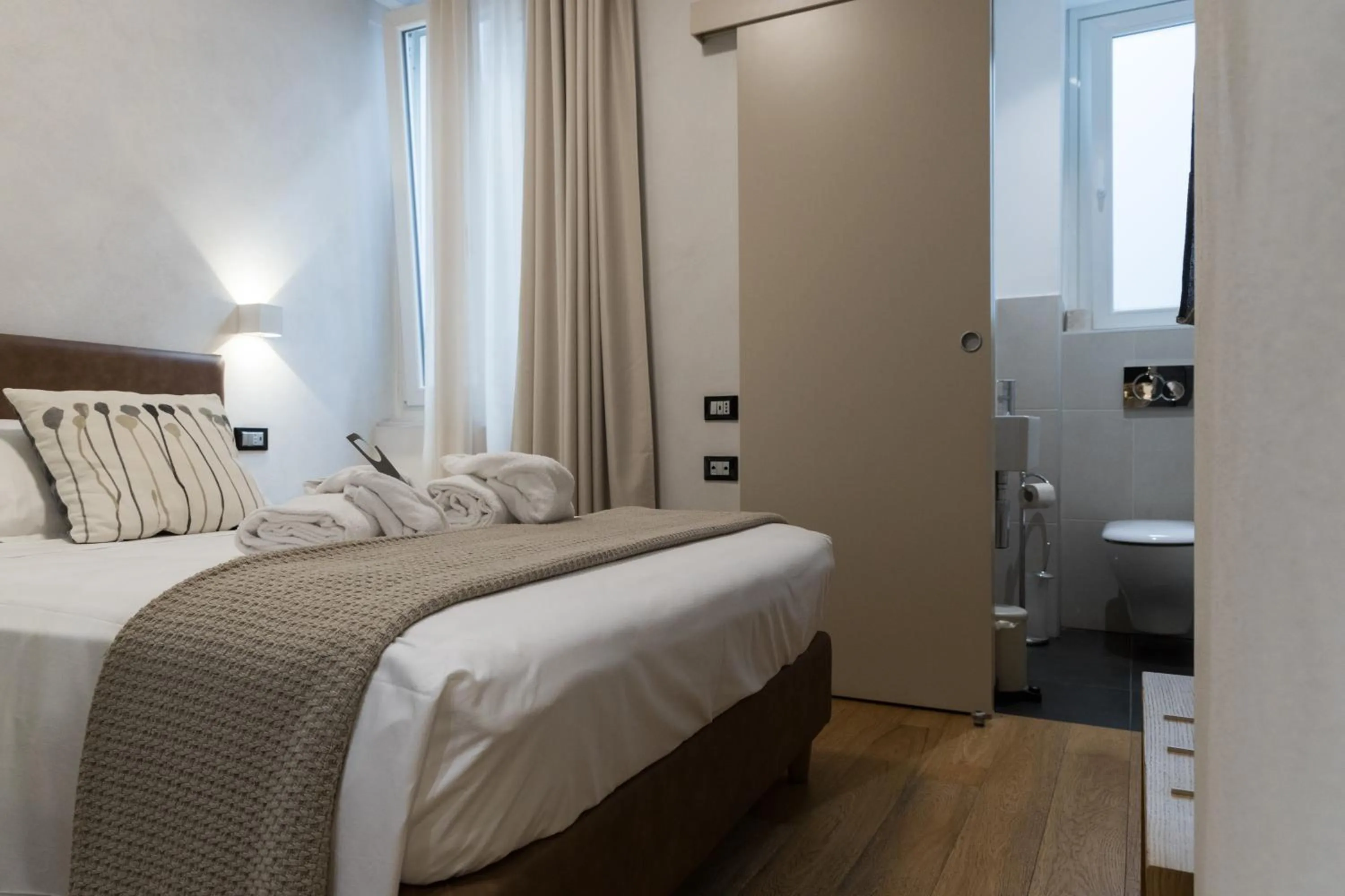 Photo of the whole room, Bed in Hotel Doria