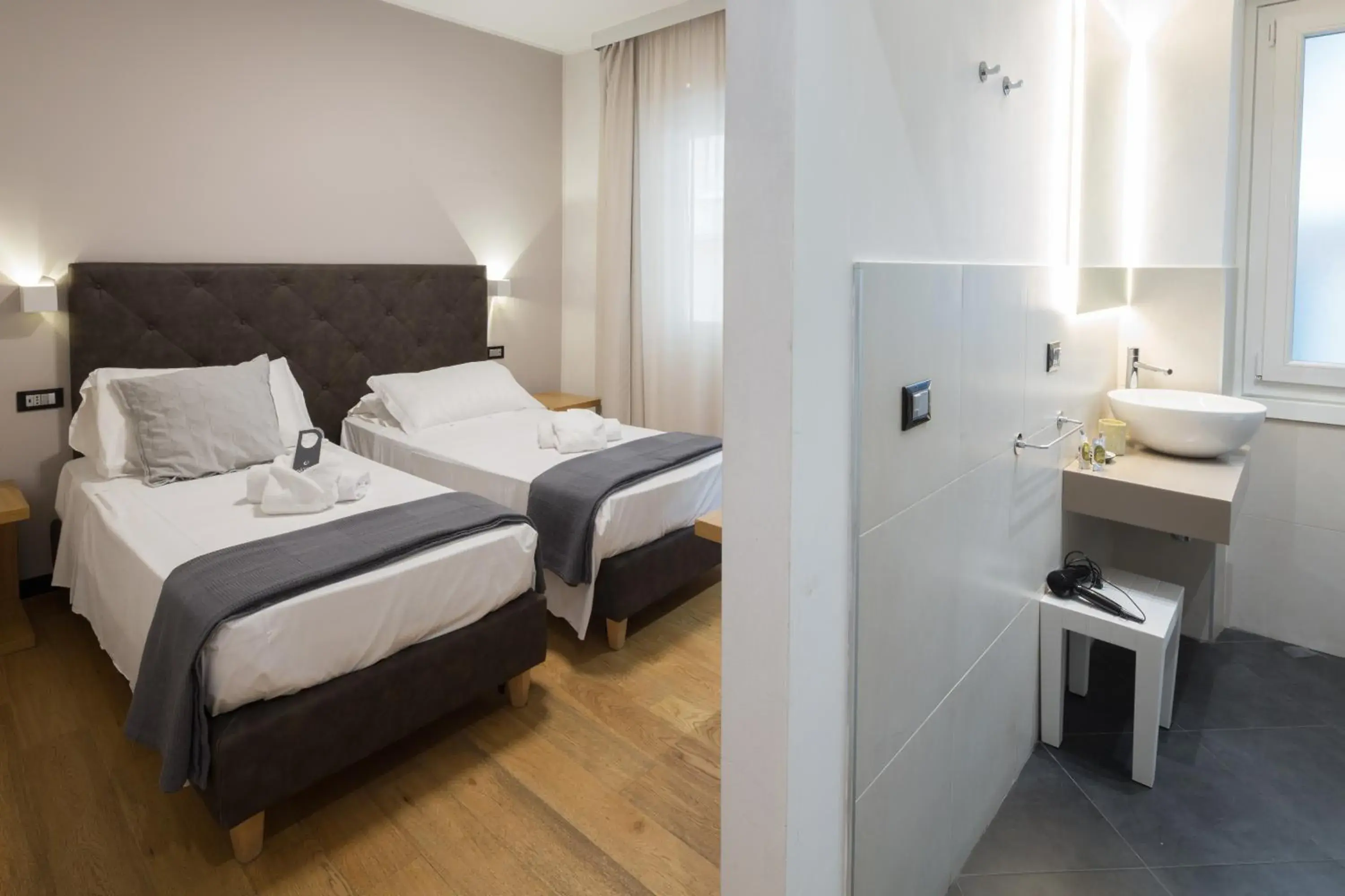 Photo of the whole room, Bed in Hotel Doria Photo of the whole room, Bed in Hotel Doria