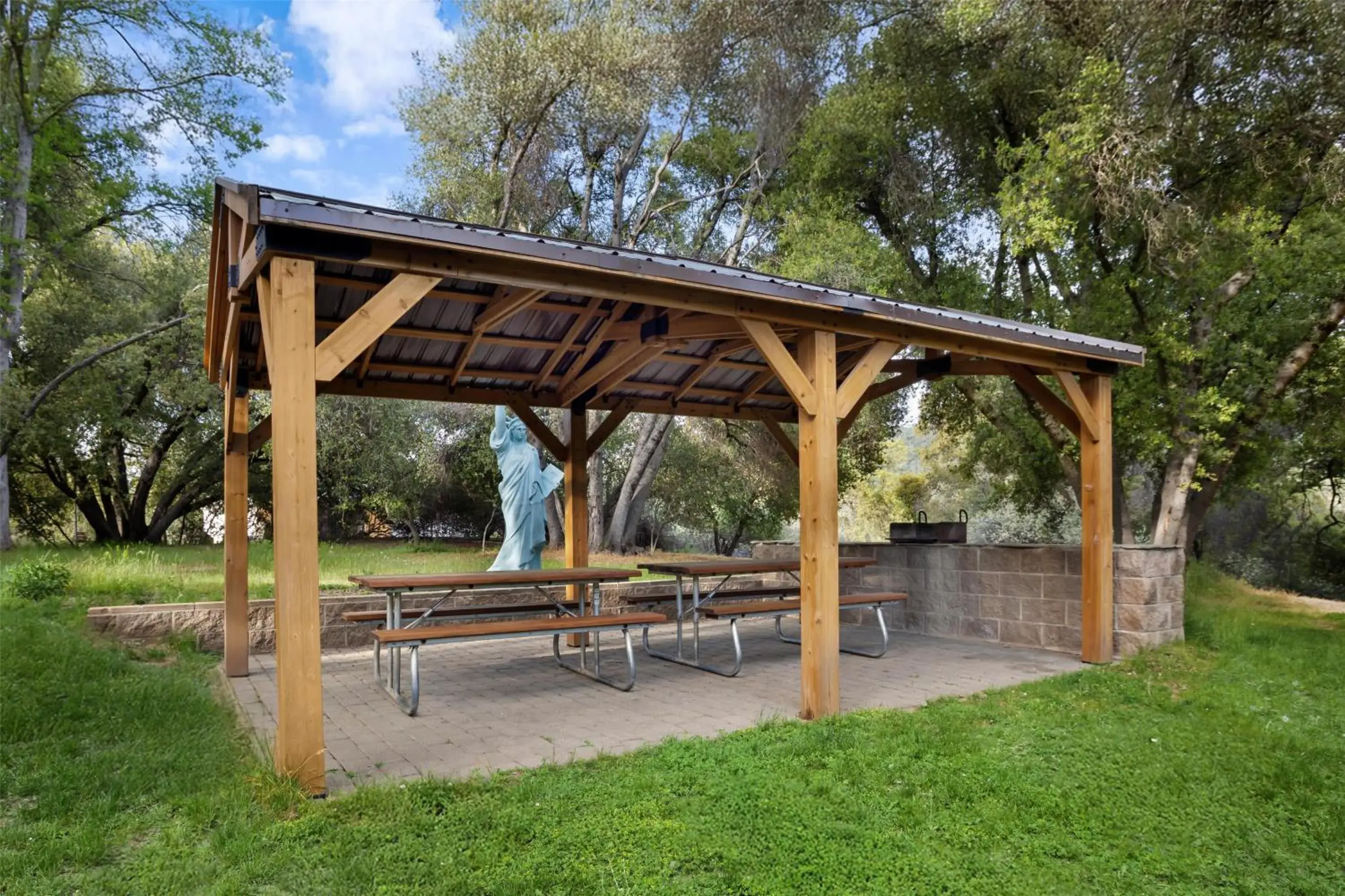 Restaurant/places to eat in Best Western Plus Yosemite Gateway Inn Restaurant/places to eat in Best Western Plus Yosemite Gateway Inn