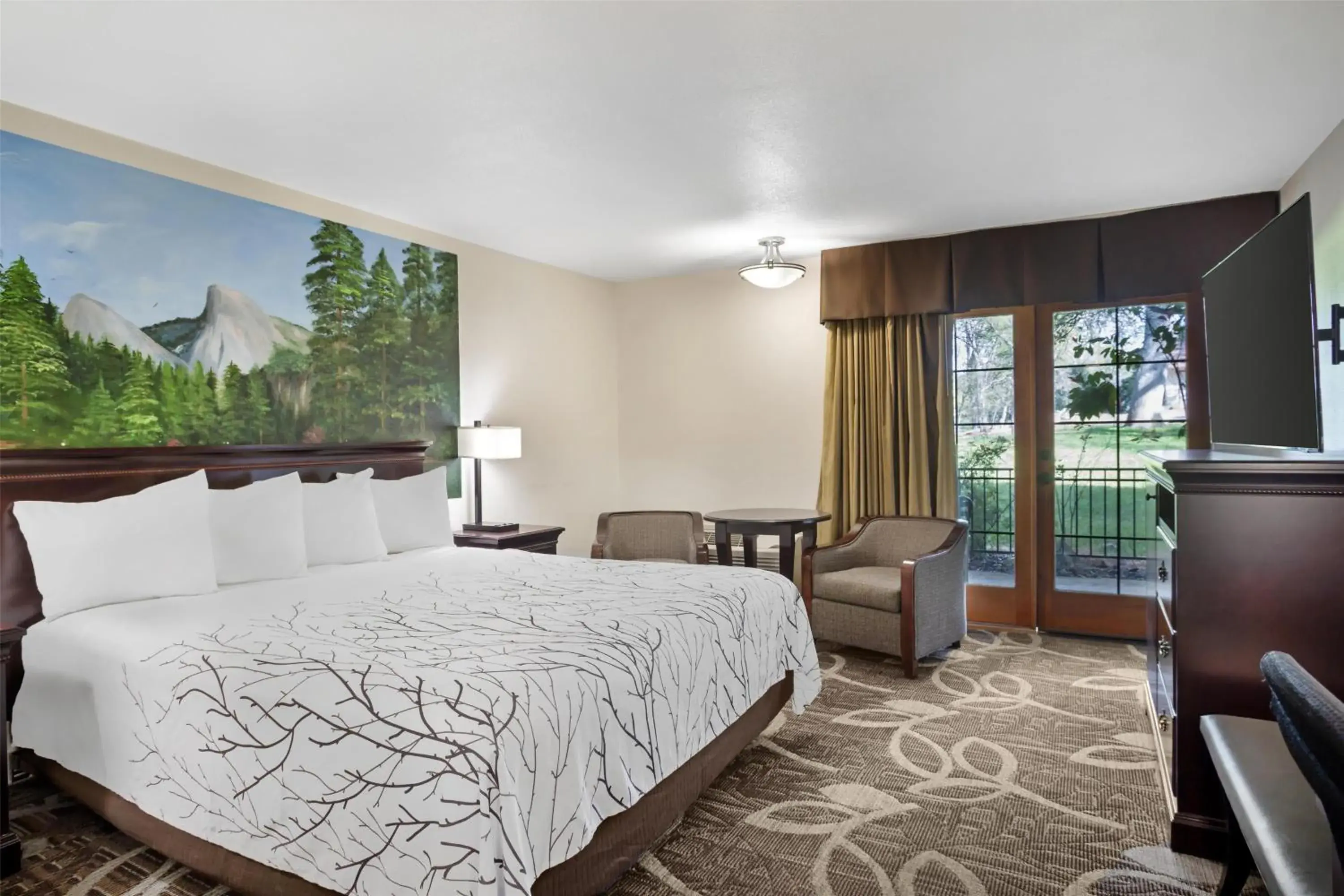 Bedroom, Bed in Best Western Plus Yosemite Gateway Inn Bedroom, Bed in Best Western Plus Yosemite Gateway Inn