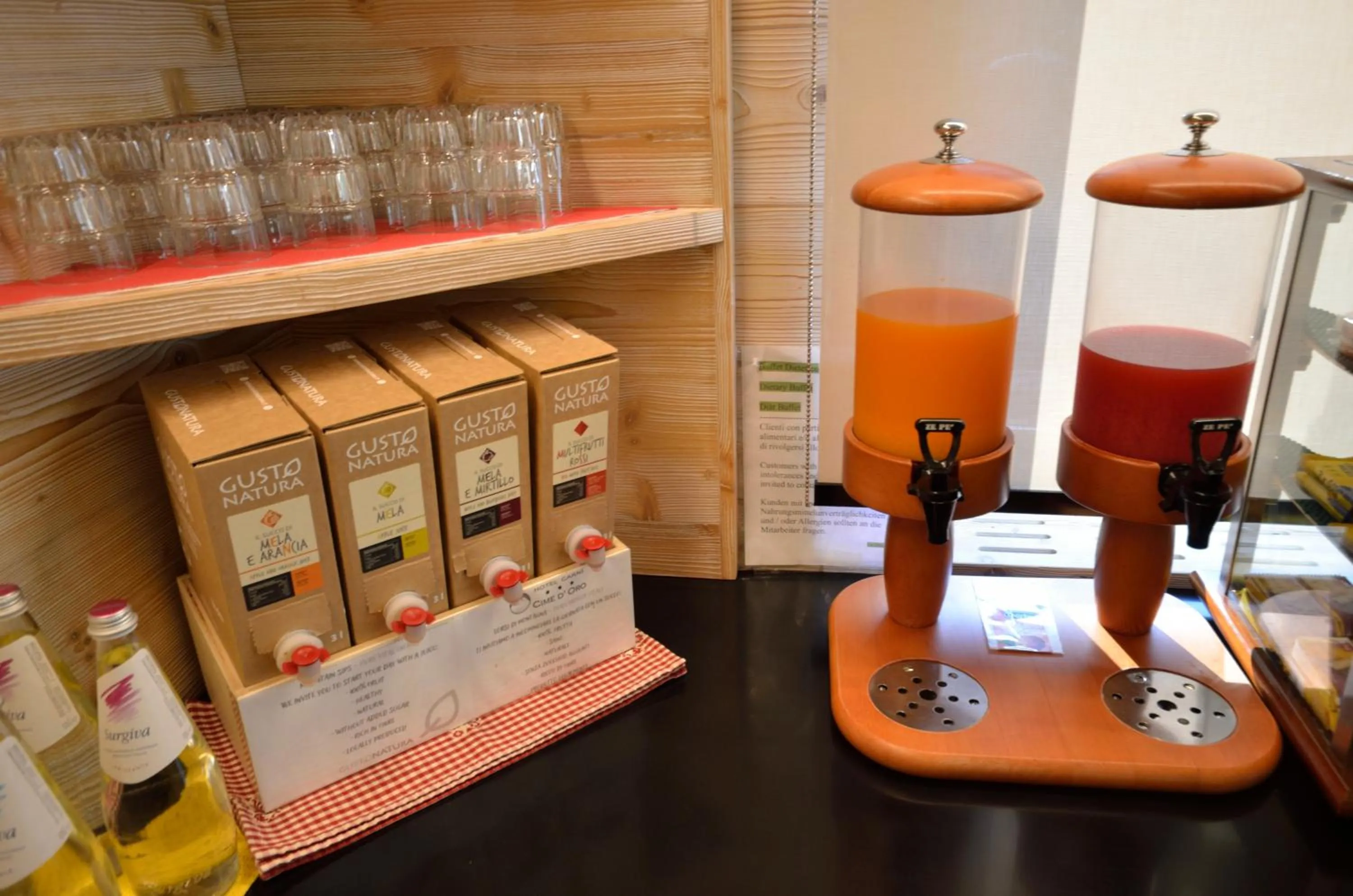 Buffet breakfast in Hotel Cime D'Oro