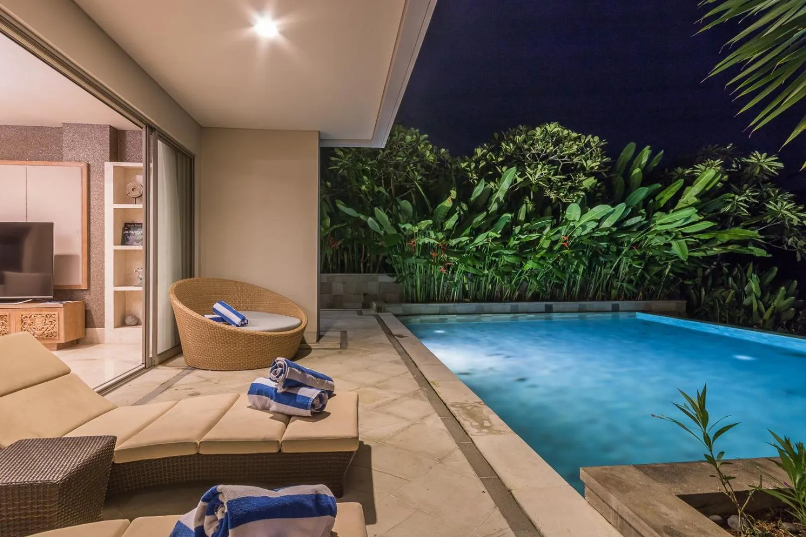 Property building in Villa Deh Simba at Ayana With Private Pool