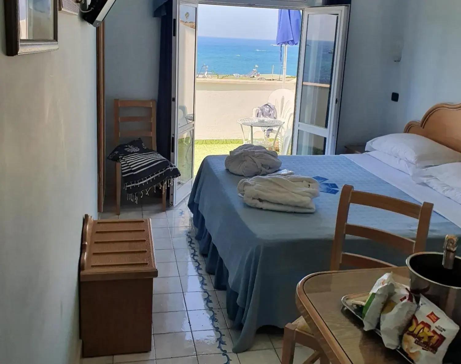 Double Room with Balcony and Sea View in Hotel Punta Imperatore Double Room with Balcony and Sea View in Hotel Punta Imperatore