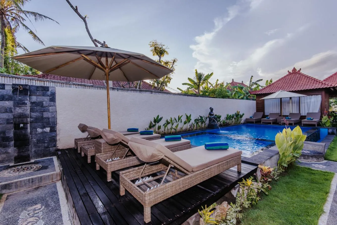Swimming pool in Lembongan Small Heaven Bungalow