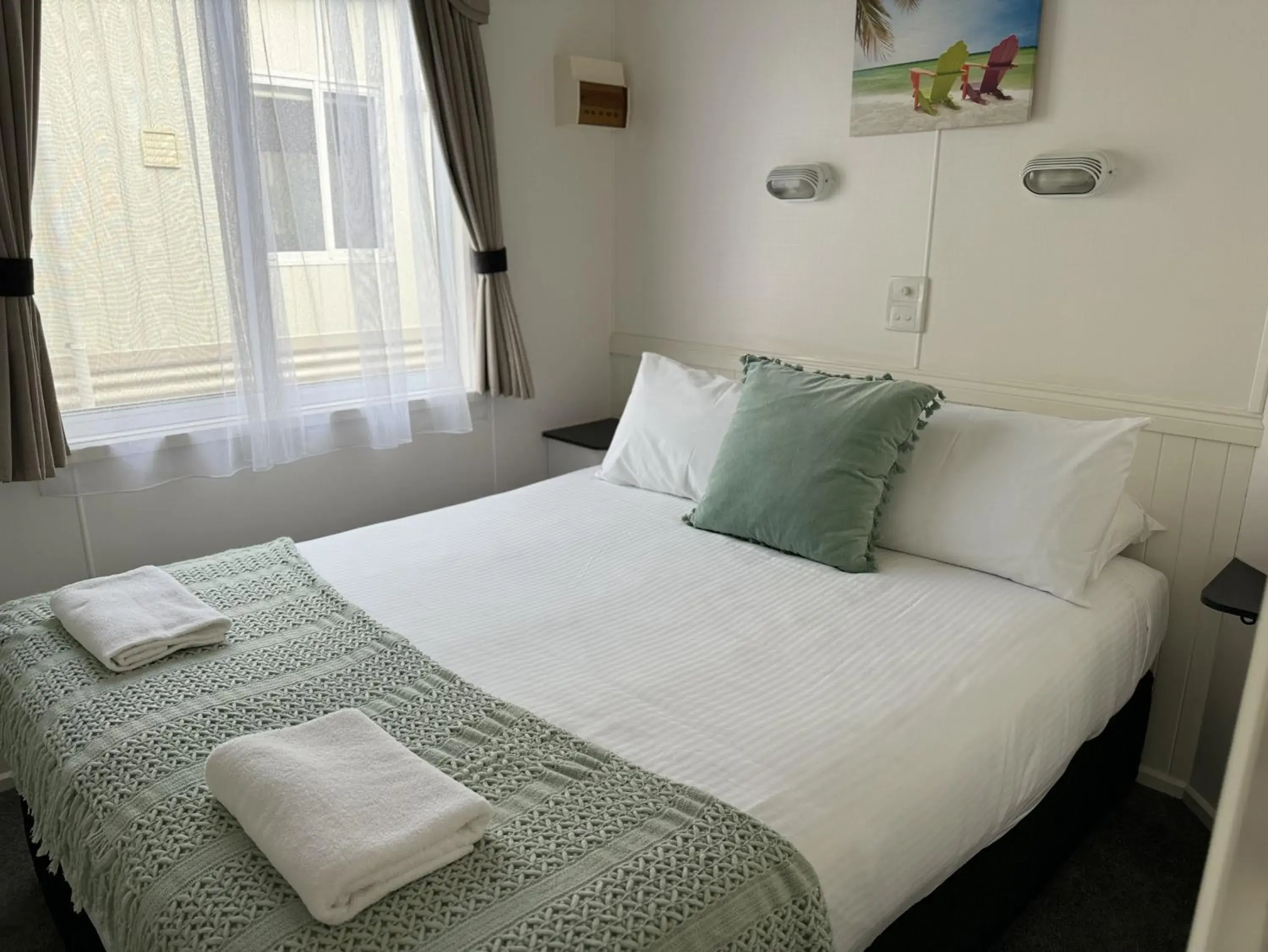 Bedroom, Bed in Kaloha Holiday Resort Phillip Island Bedroom, Bed in Kaloha Holiday Resort Phillip Island