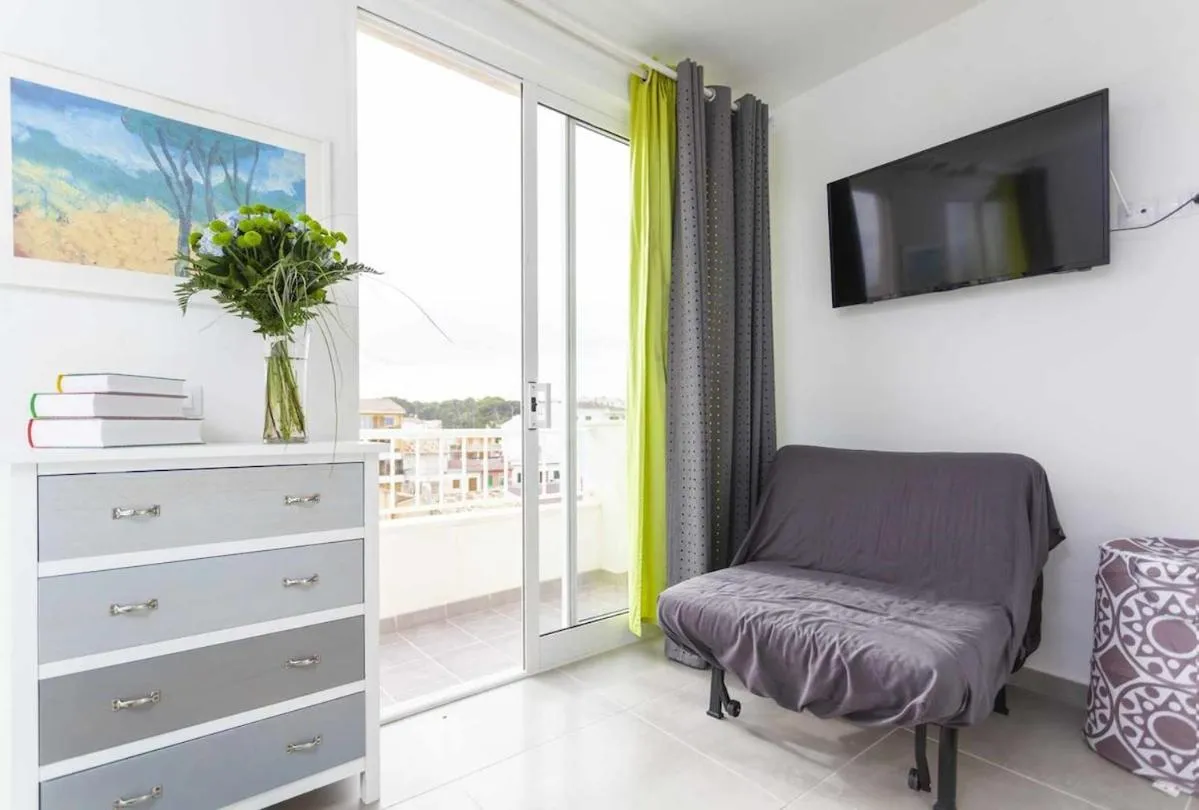 Other in YourHouse Monges sea view Studio