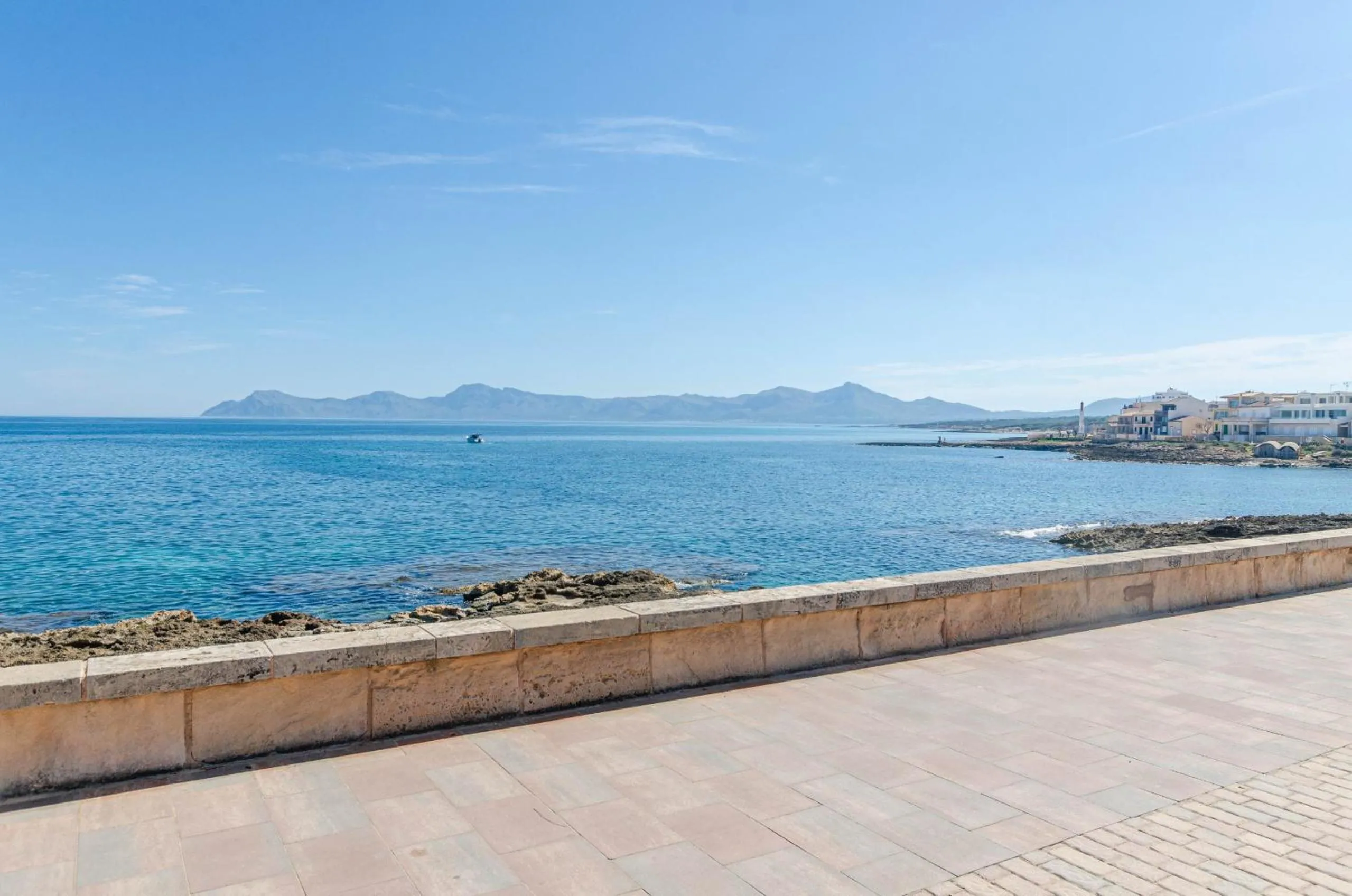 Off site in YourHouse Monges sea view Studio