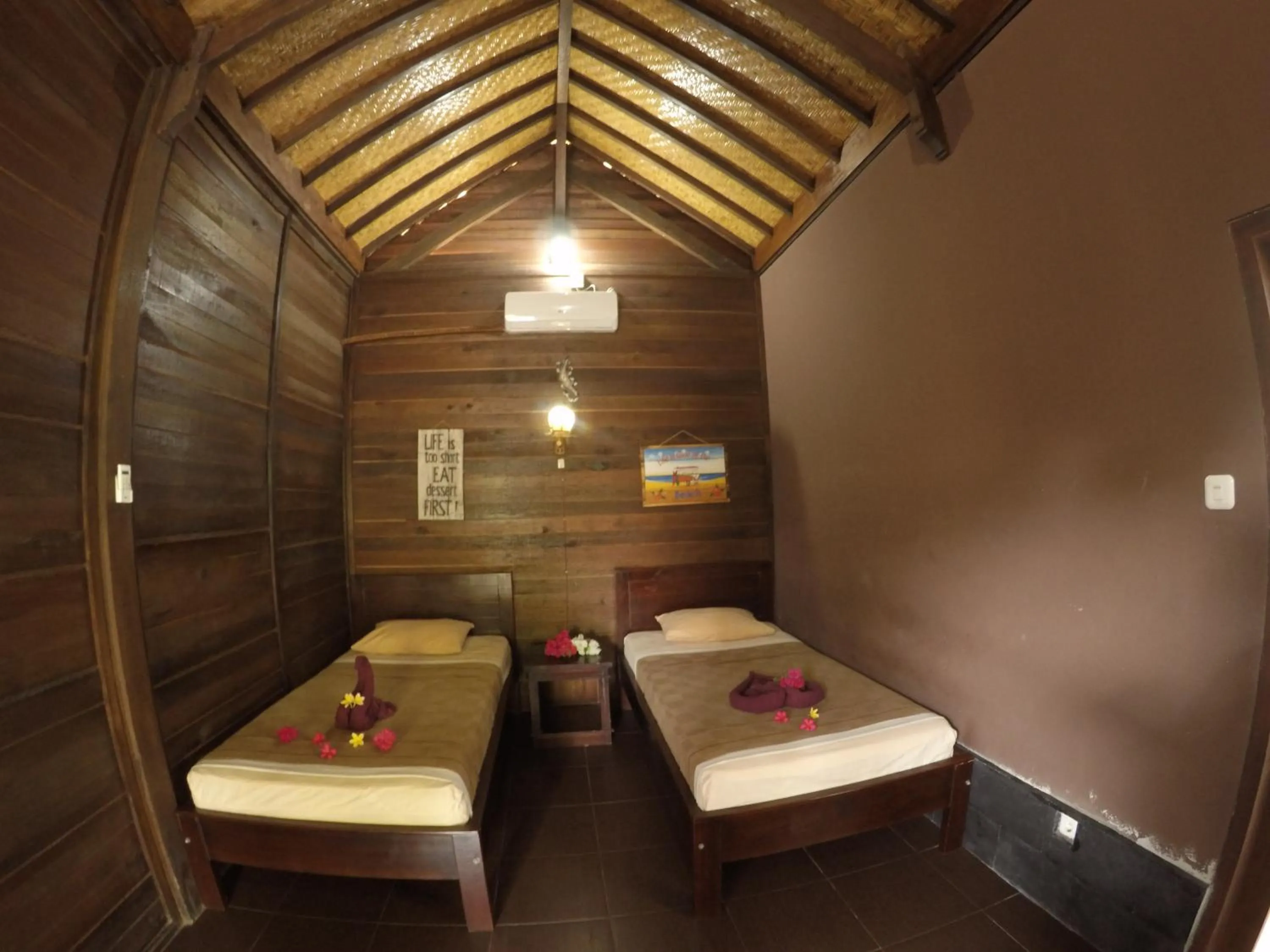 Alexyane Paradise Bungalow