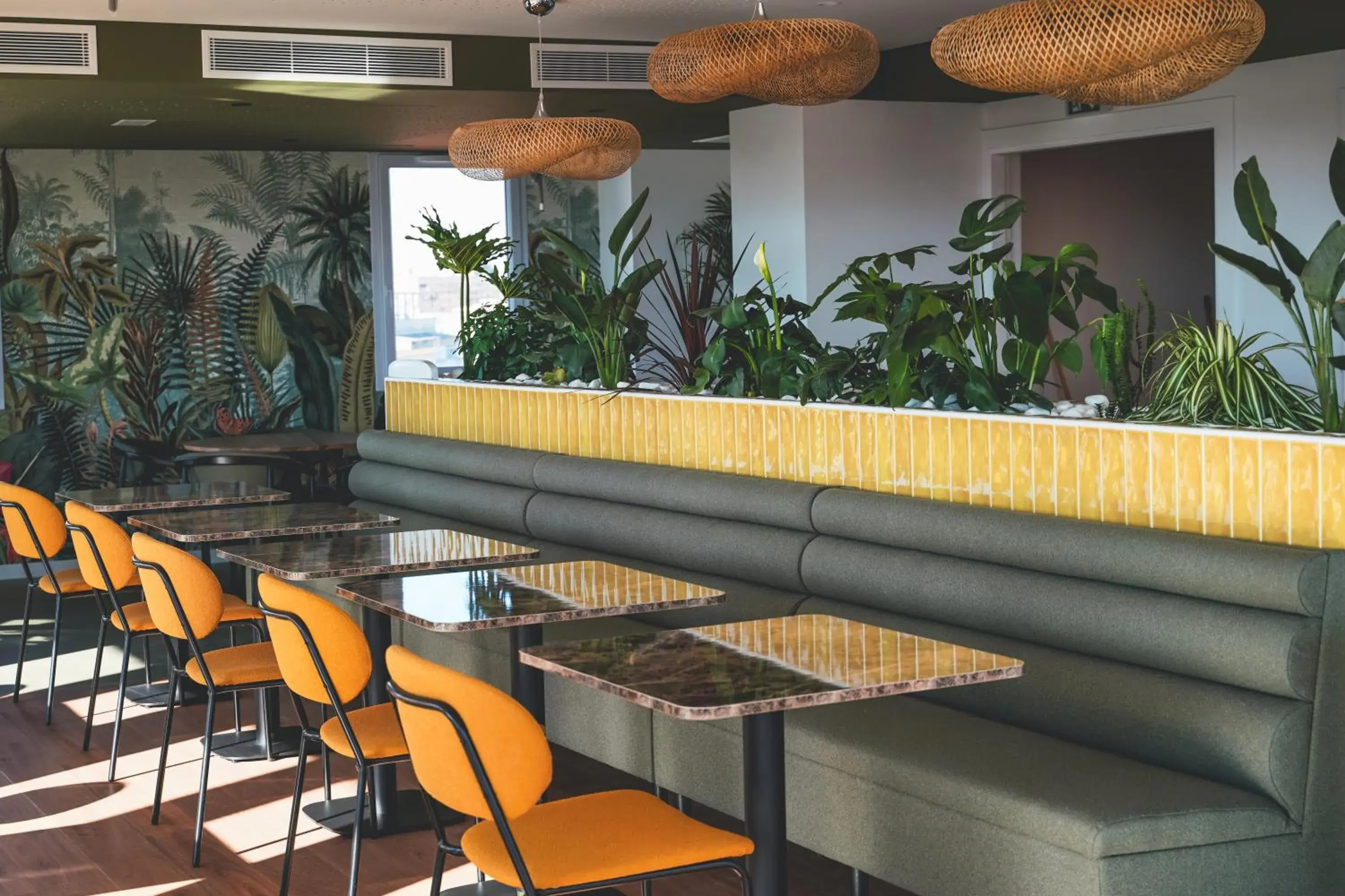 Restaurant/places to eat in Miranove Restaurant/places to eat in Miranove