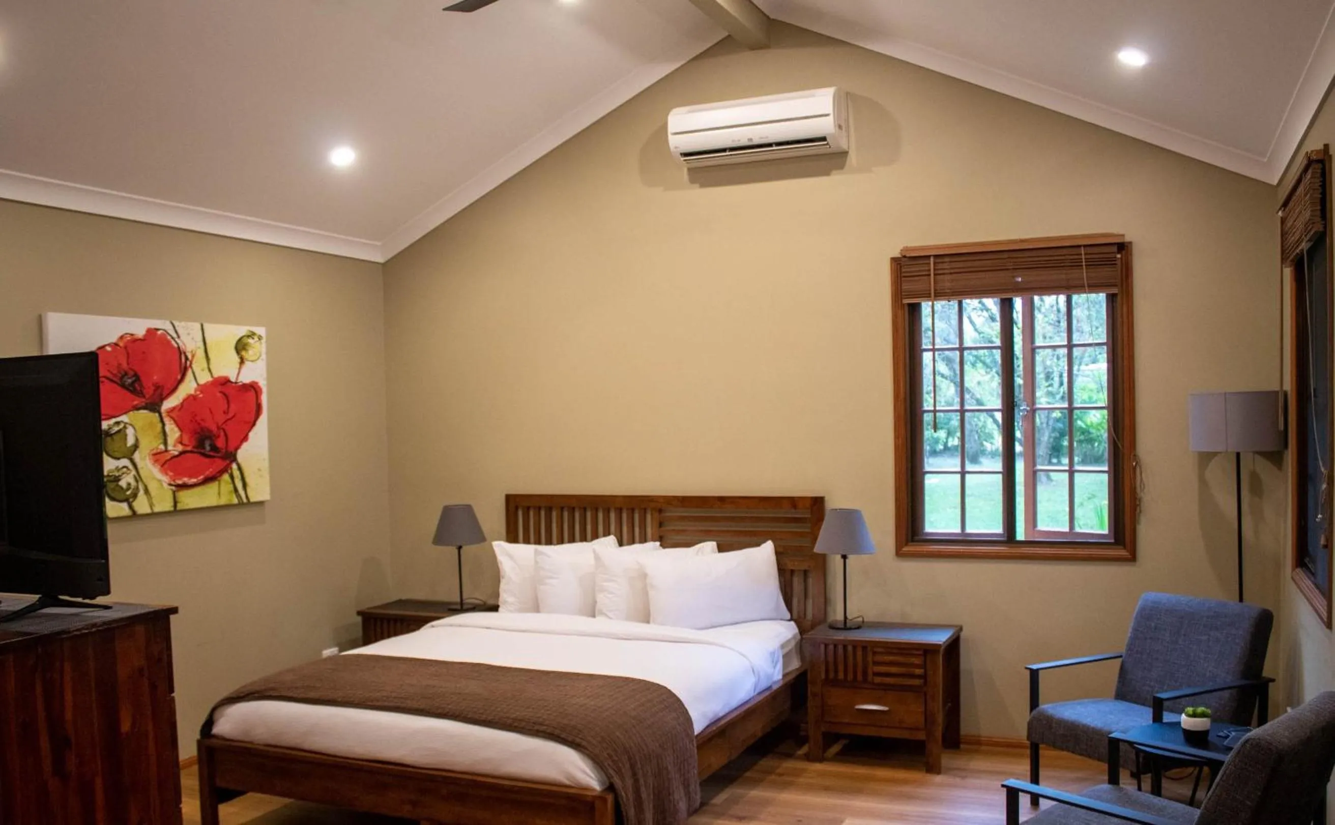 Sunshine Valley Cottages