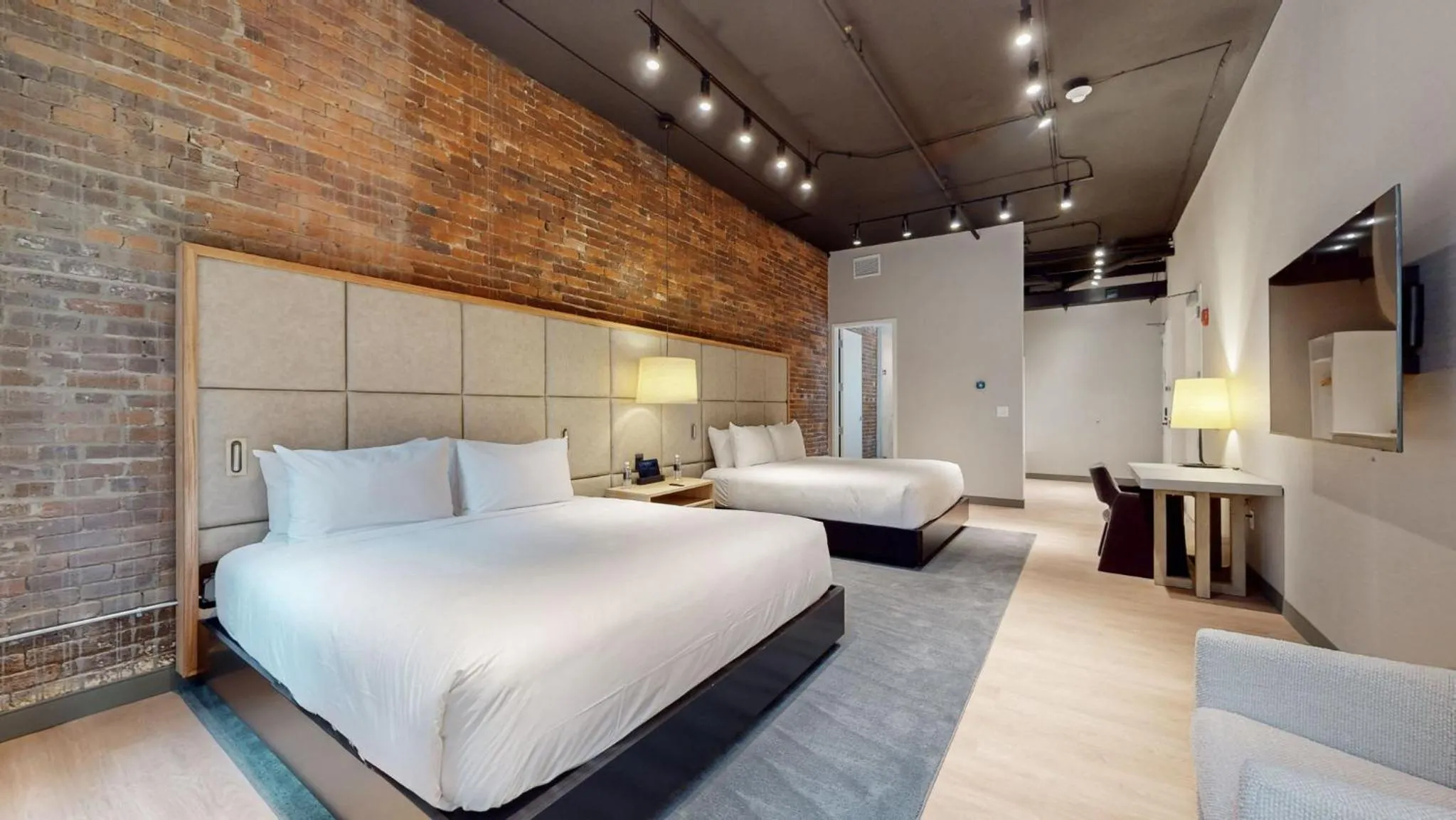 Bed in Studio 154 Hotel