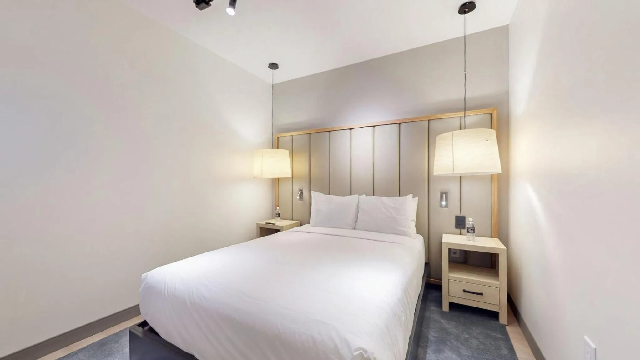 Bedroom, Bed in Studio 154 Hotel