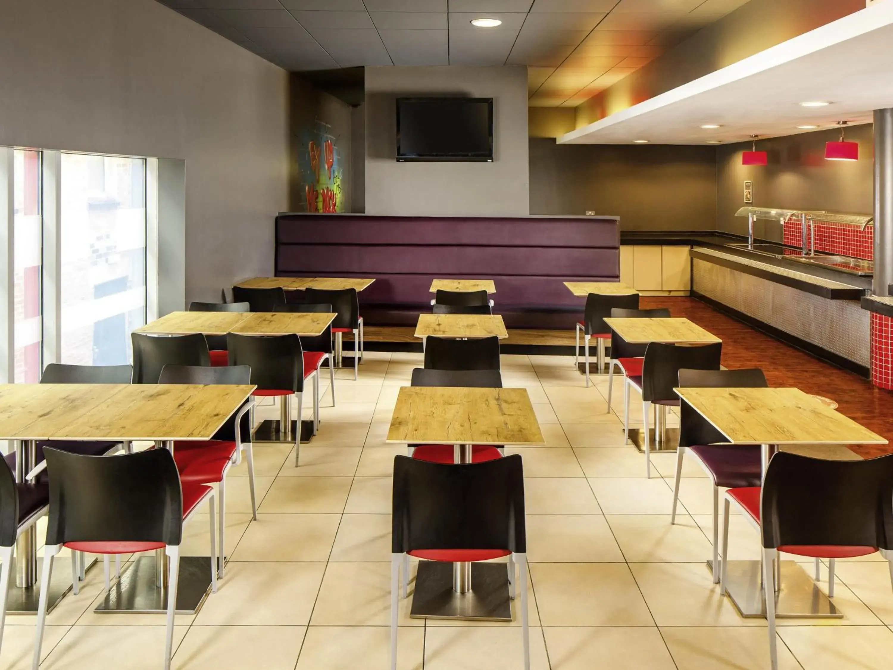 Restaurant/places to eat in ibis Nottingham Centre Restaurant/places to eat in ibis Nottingham Centre