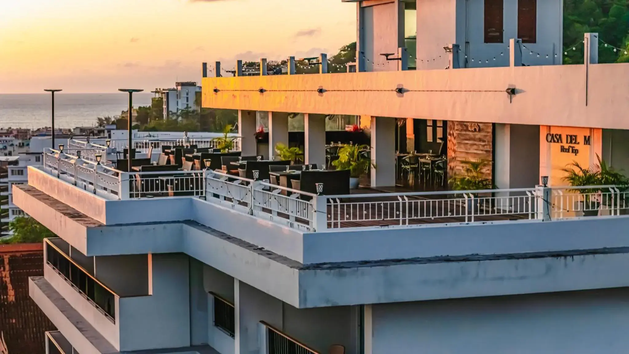 Property building in Casa Del M Patong Phuket - Newly Renovated Property building in Casa Del M Patong Phuket - Newly Renovated