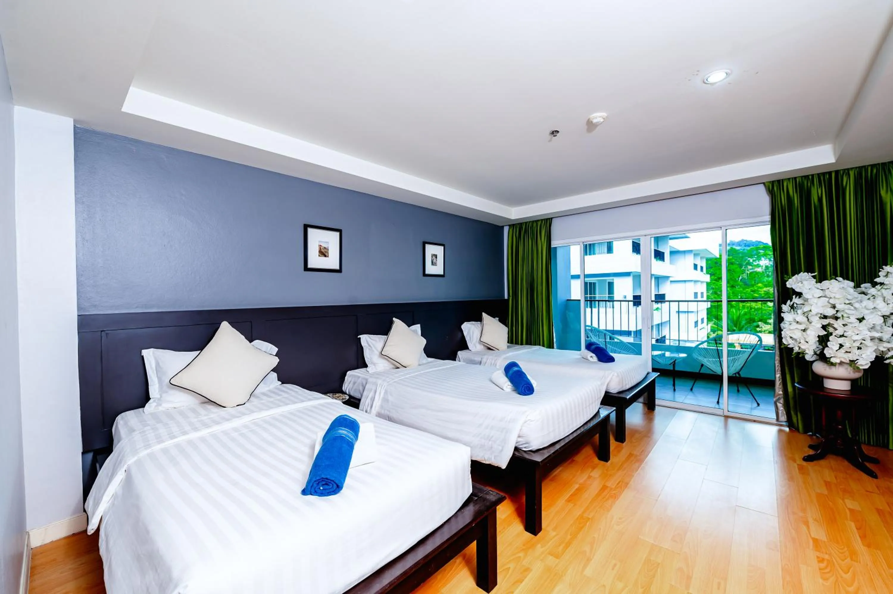 Bed in Casa Del M Patong Phuket - Newly Renovated