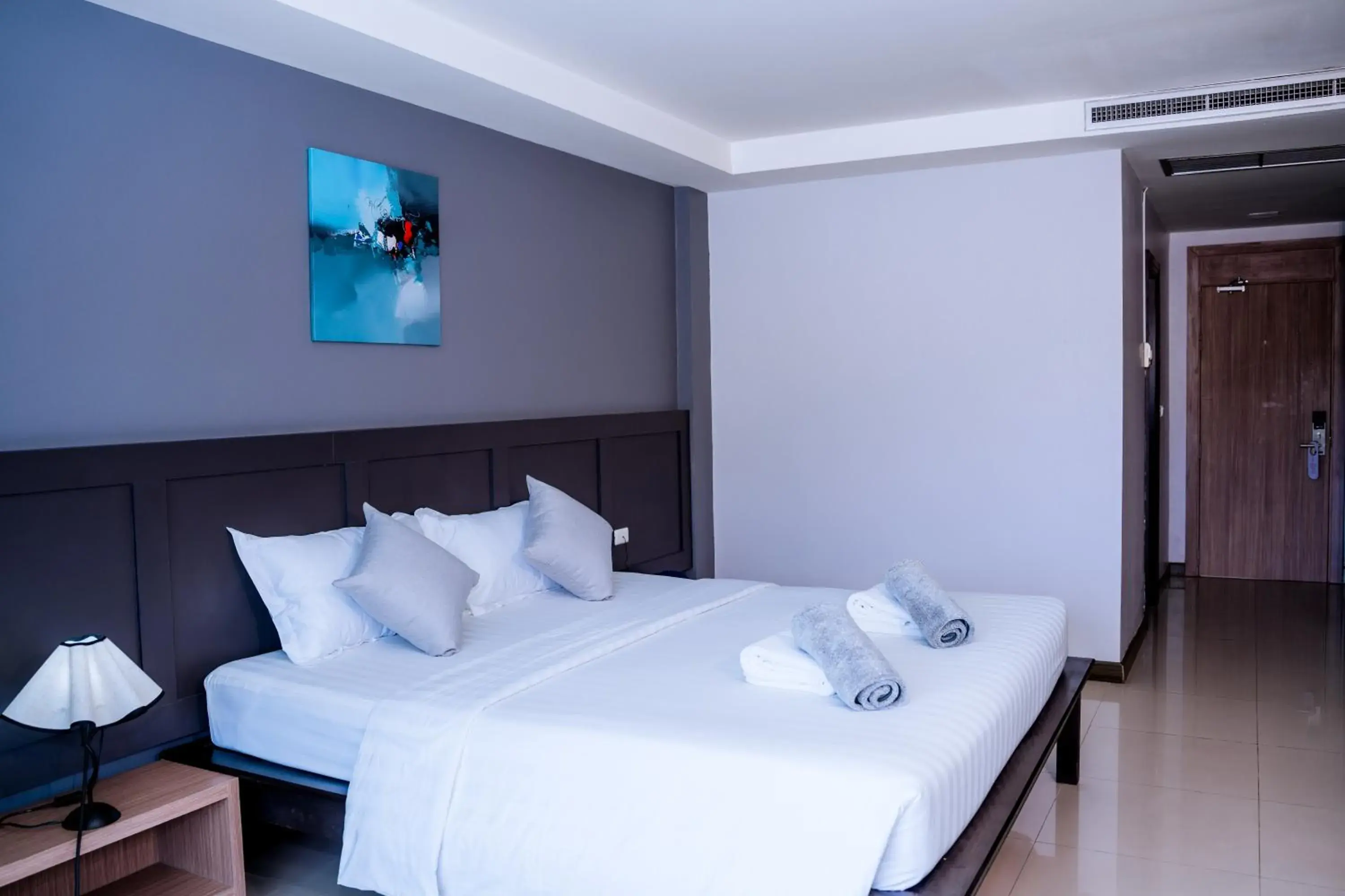 Bedroom, Bed in Casa Del M Patong Phuket - Newly Renovated Bedroom, Bed in Casa Del M Patong Phuket - Newly Renovated